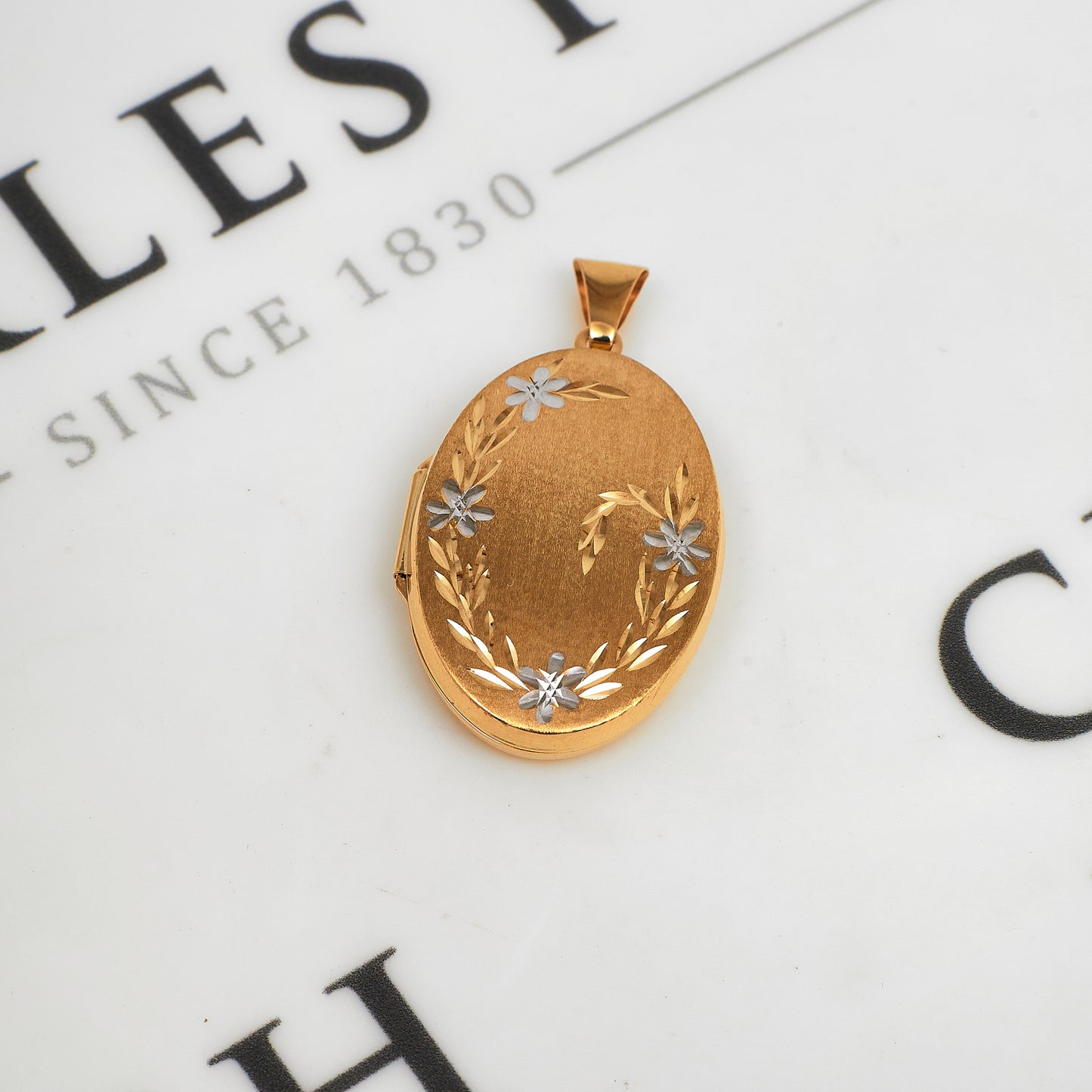 Pre-Owned 9ct Gold Satin Finish Oval Floral Pattern Locket