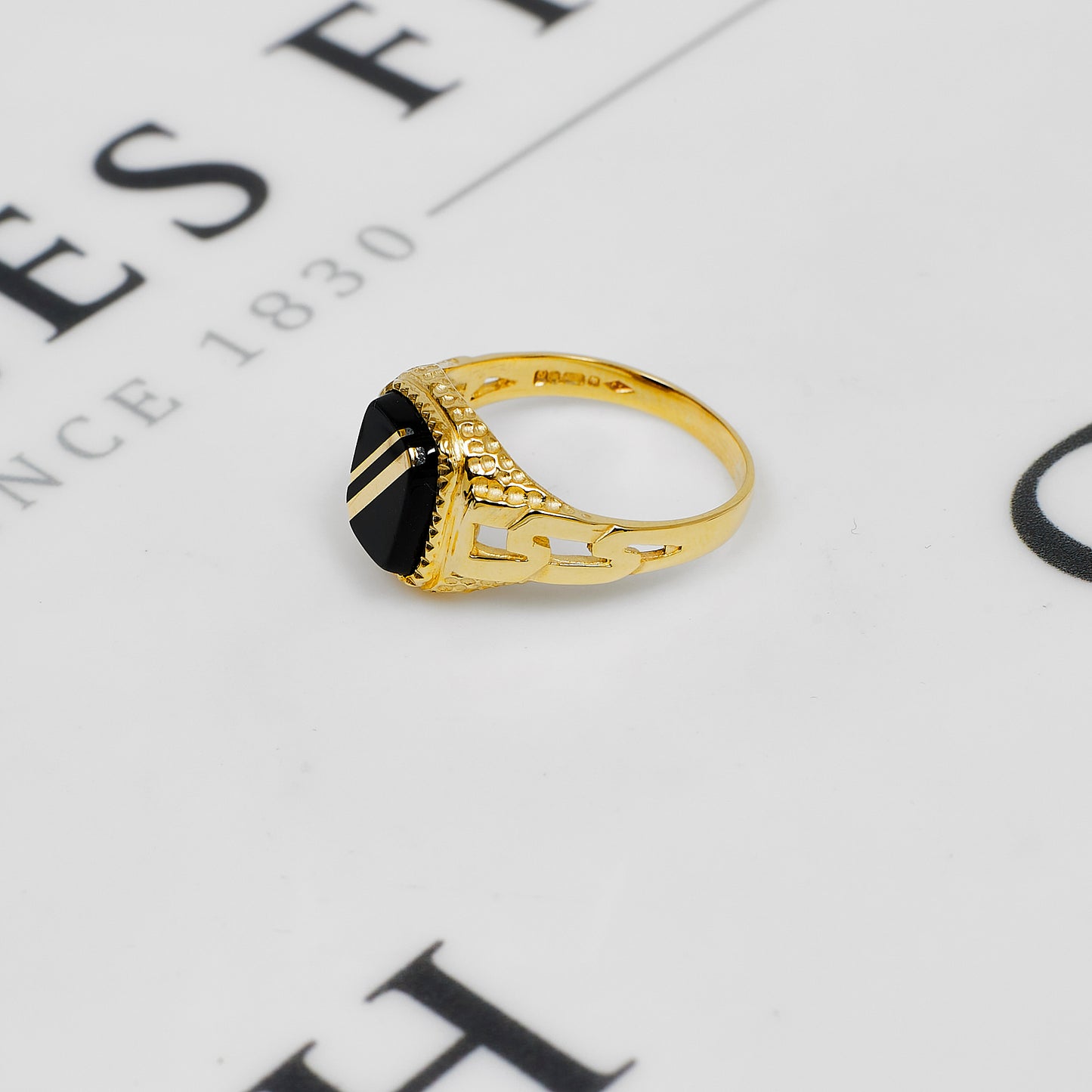 Pre-Owned 9ct Gold Onyx Signet Ring & Gold Stripes Size P