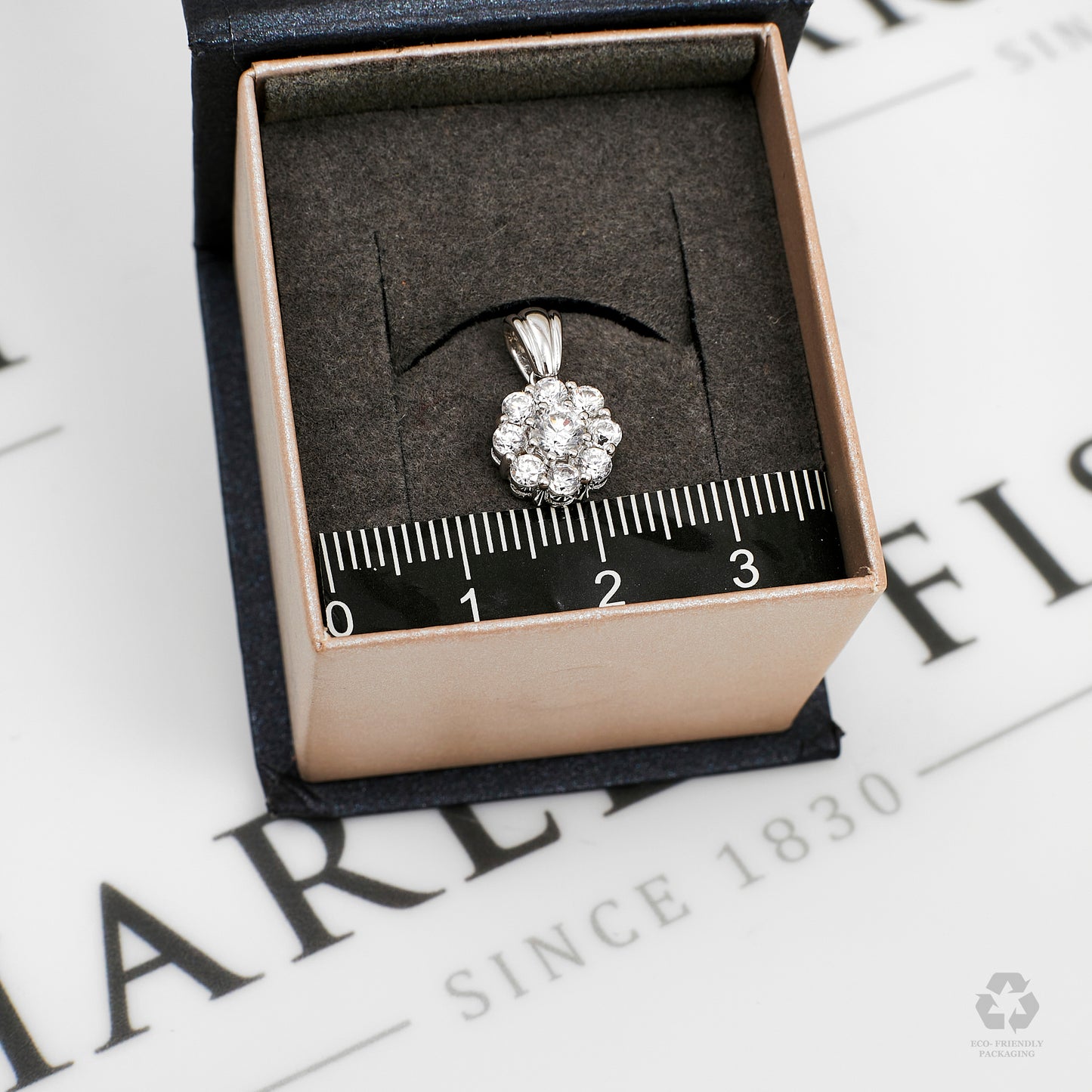 Pre-Owned 9ct White Gold & CZ Petite Cluster Pendant