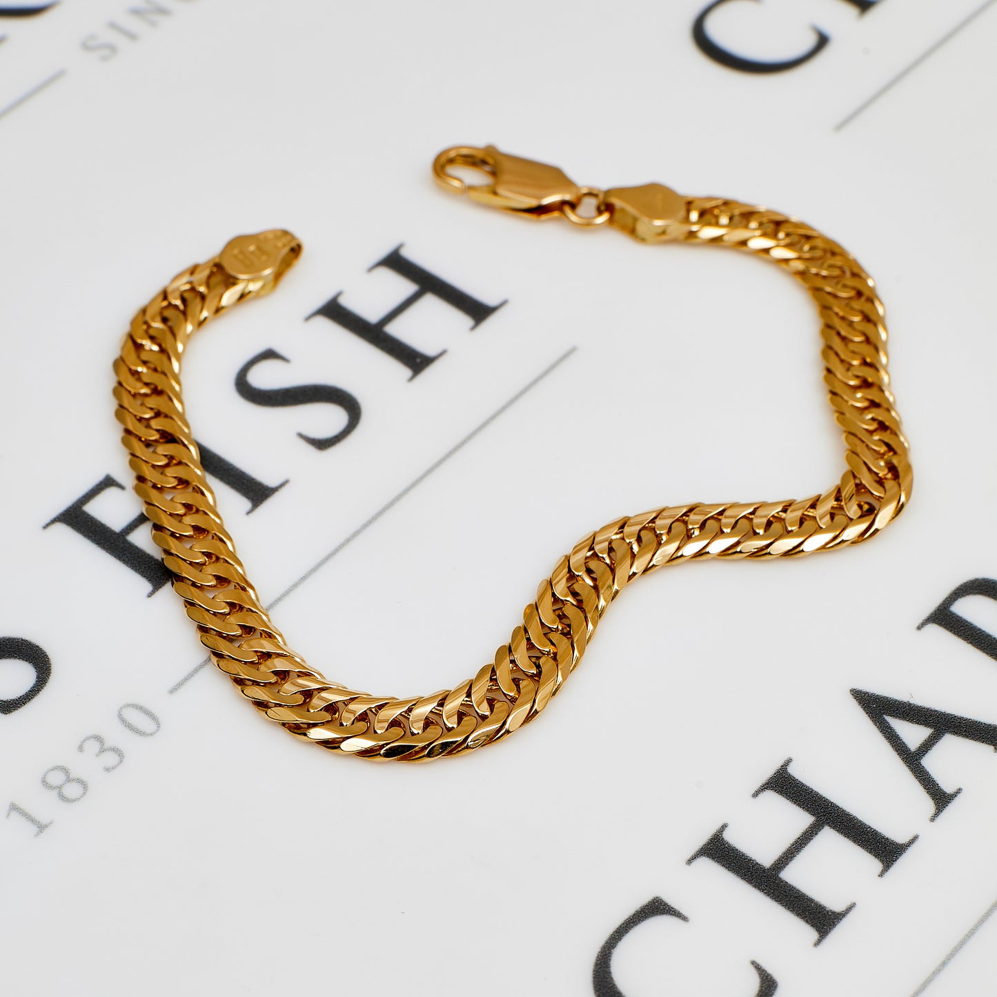 Pre-Owned 18ct Gold Curb Chain Bracelet 8 Inch