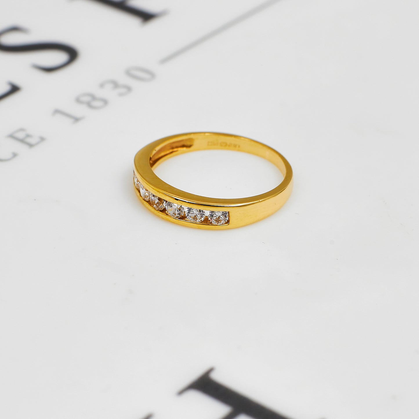 Pre-Owned 9ct Gold & CZ Band Ring Size I.5