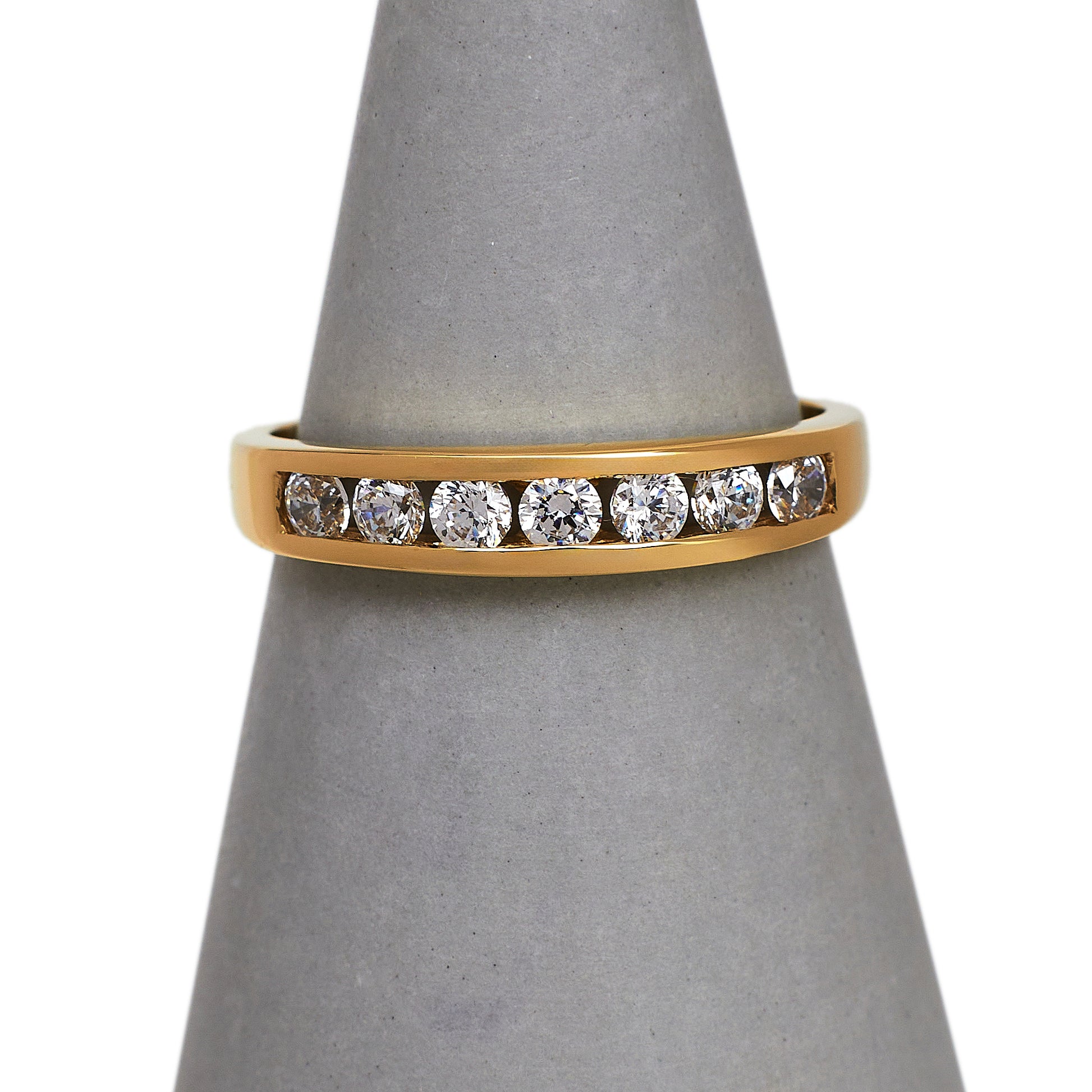Pre-Owned 9ct Gold & CZ Band Ring Size I.5