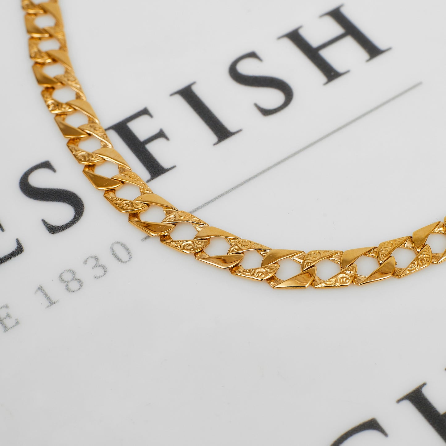 Pre-Owned 9ct Gold Pattern Polish Curb Bracelet 7 Inch