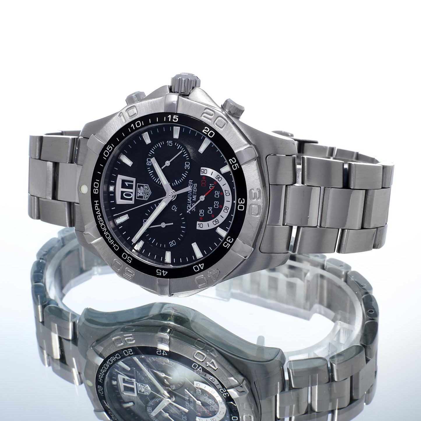 Pre-Owned Tag Heuer Aquaracer 300M CAF101A