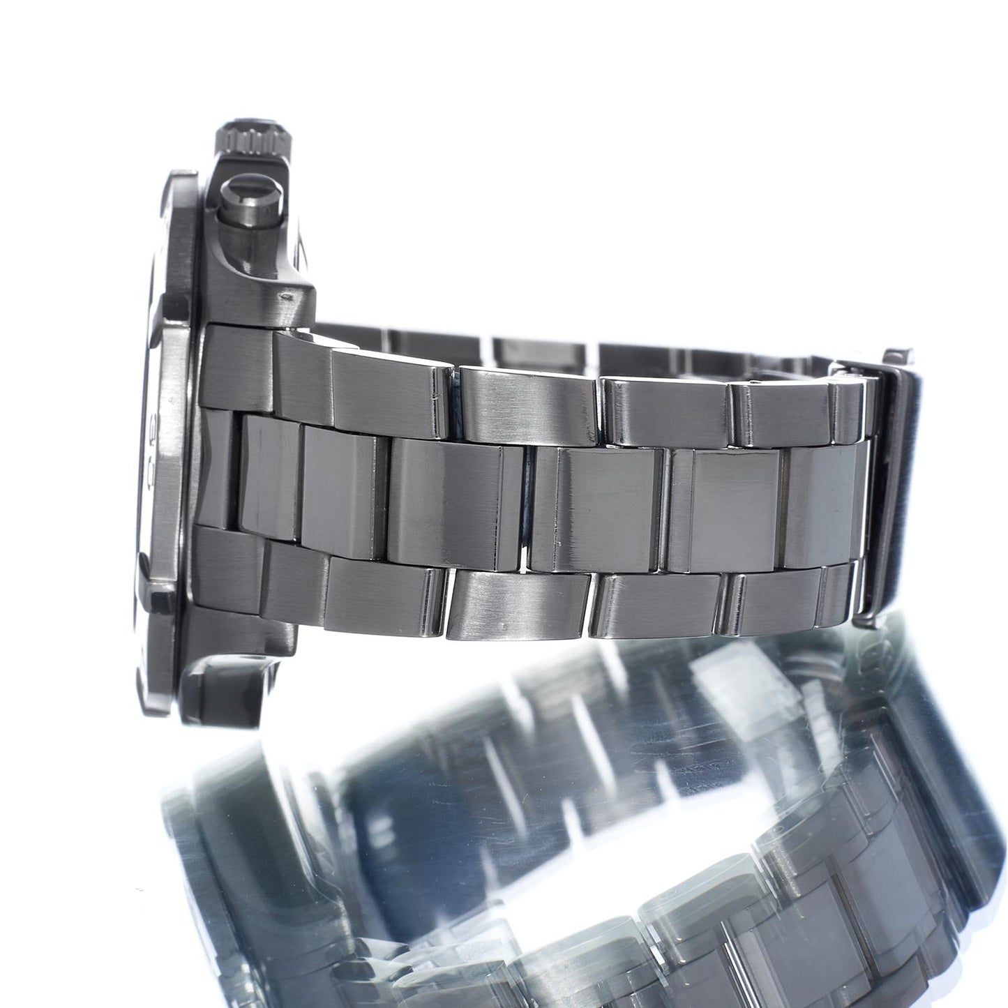 Pre-Owned Tag Heuer Aquaracer 300M CAF101A