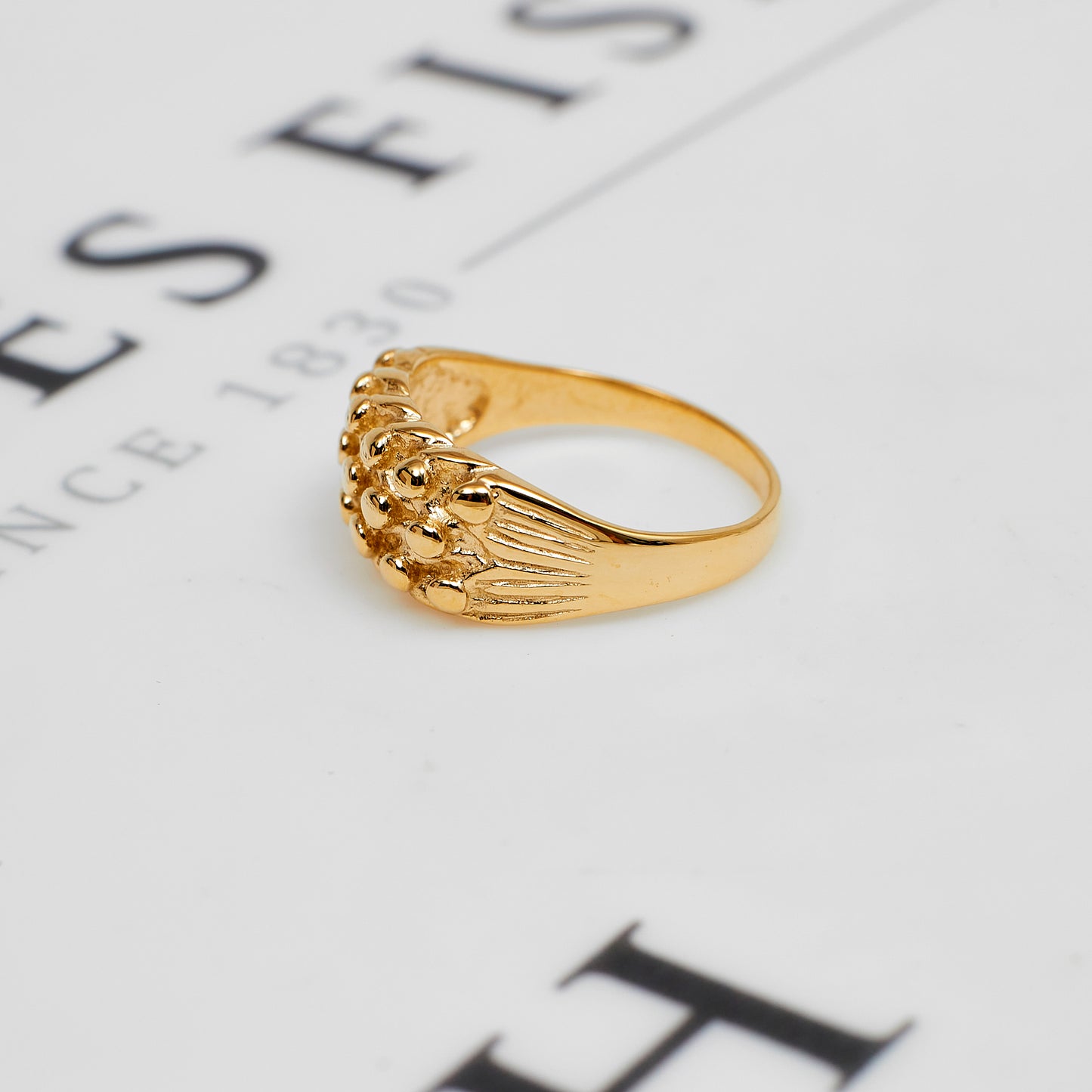 Pre-Owned 9ct Gold 3 Row Shot Ring Size O