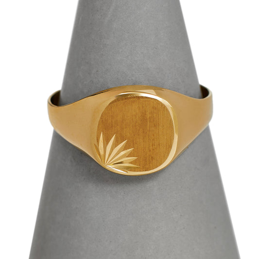 Pre-Owned 9ct Gold Square Starburst Corner Signet Ring 