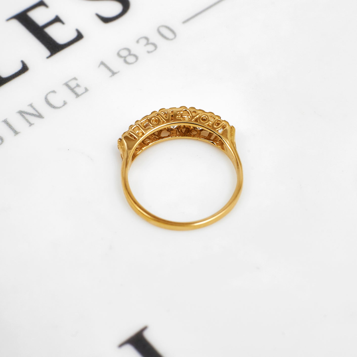 Pre-Owned 9ct Gold & 5 CZ Dress Ring Size P