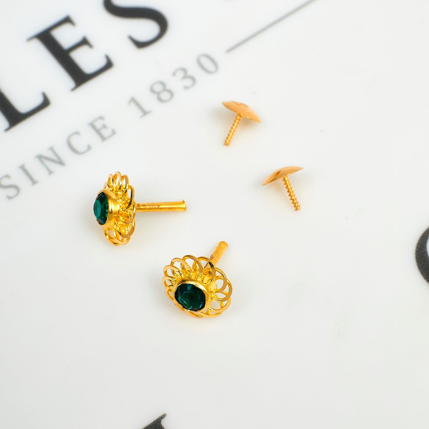 Pre-Owned 22ct Gold Round Green & White CZ  Drop Earrings