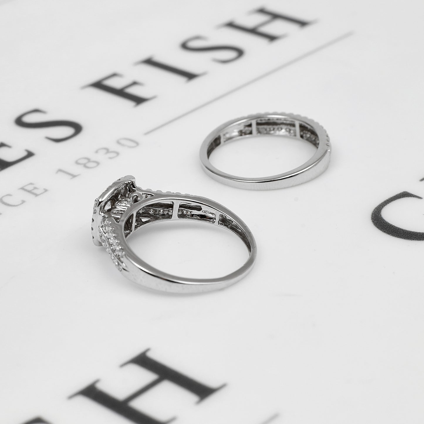 Pre-Owned 18ct White Gold Diamond Ring Wedding SET Size N.5