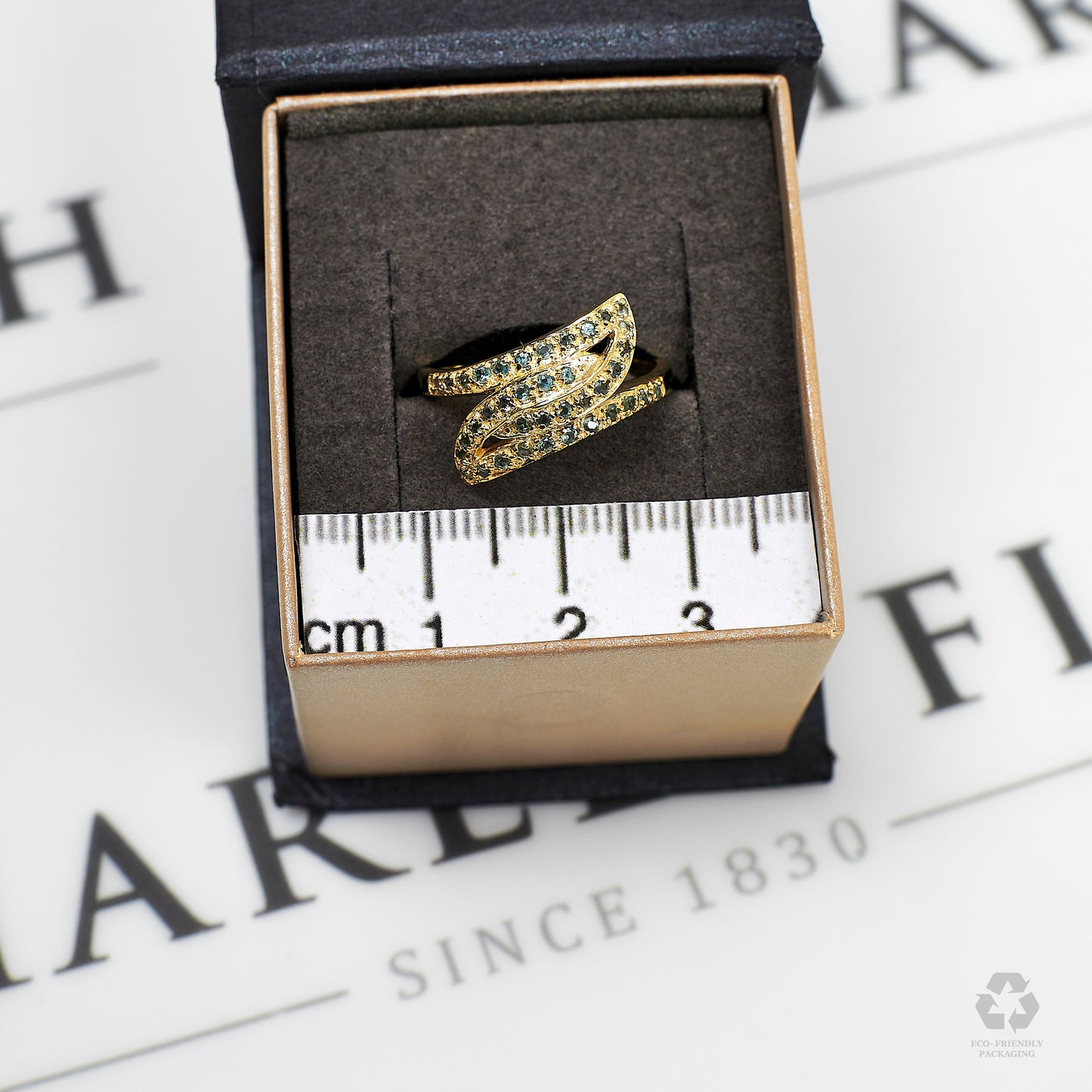 Pre-Owned 9ct Gold Chrysoberyl Zigzag Ring Size N