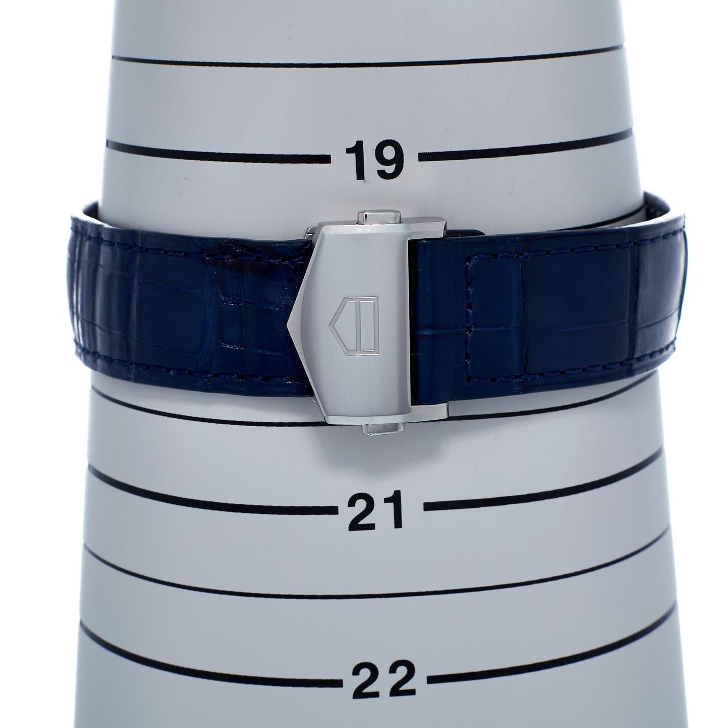 Pre-Owned Tag Heuer Carrera Calibre 5 WBN2112.FC6504