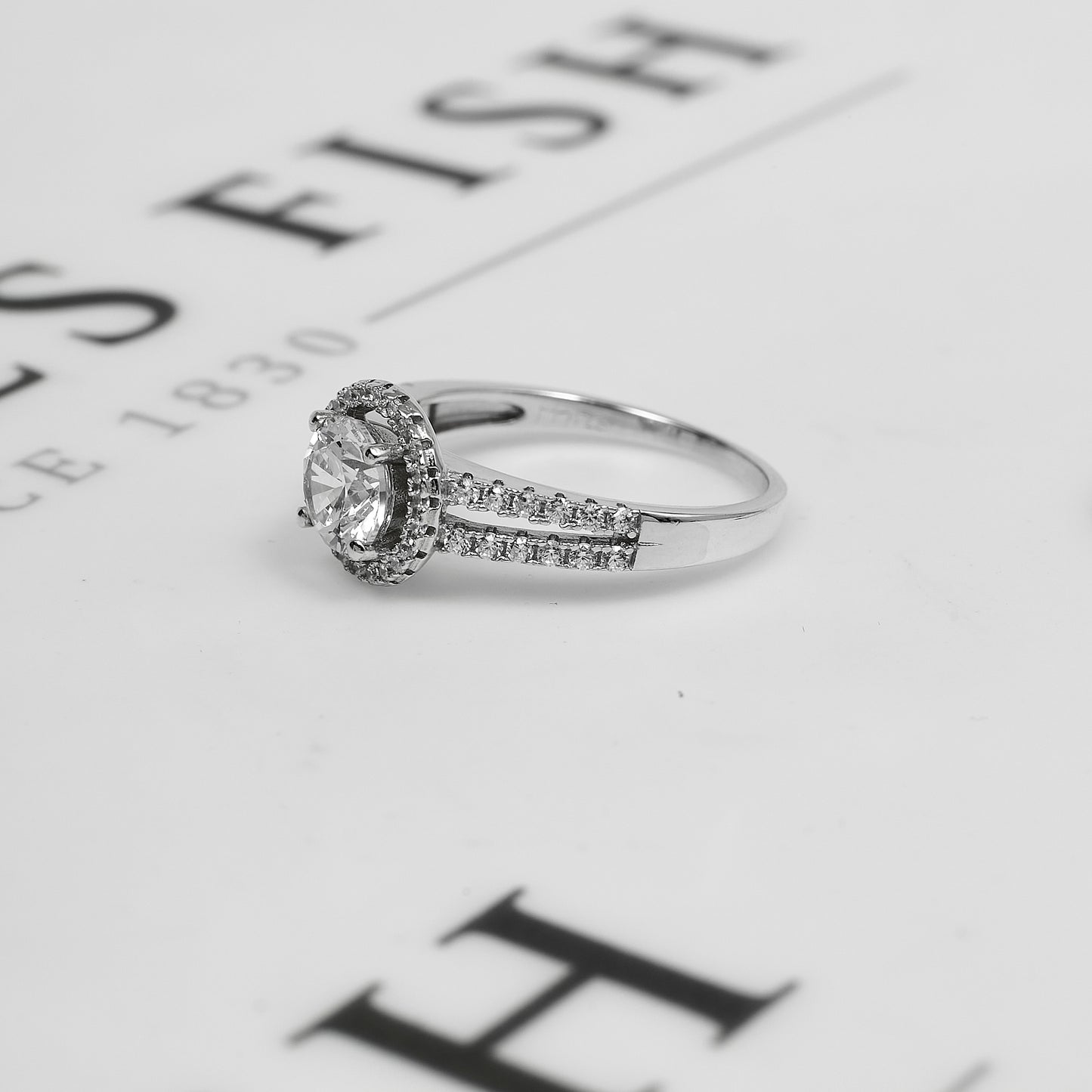 Pre-Owned Sterling Silver CZ Round Cluster Ring Size O.5