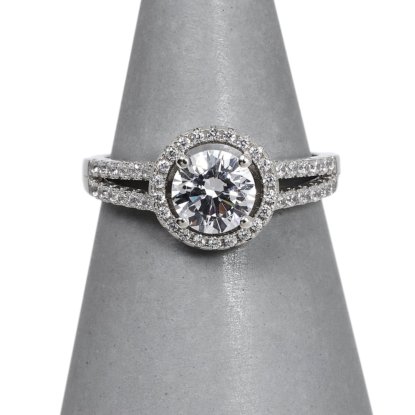 Pre-Owned Sterling Silver CZ Round Cluster Ring Size O.5