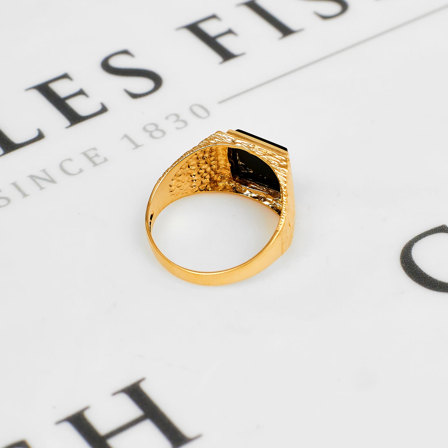 Pre-Owned 9ct Gold Mens Square Onyx Signet Ring Size U.5