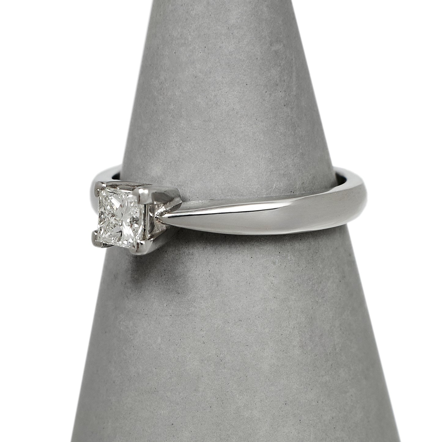 Pre-Owned Platinum Princess Cut Diamond Ring Size L.5