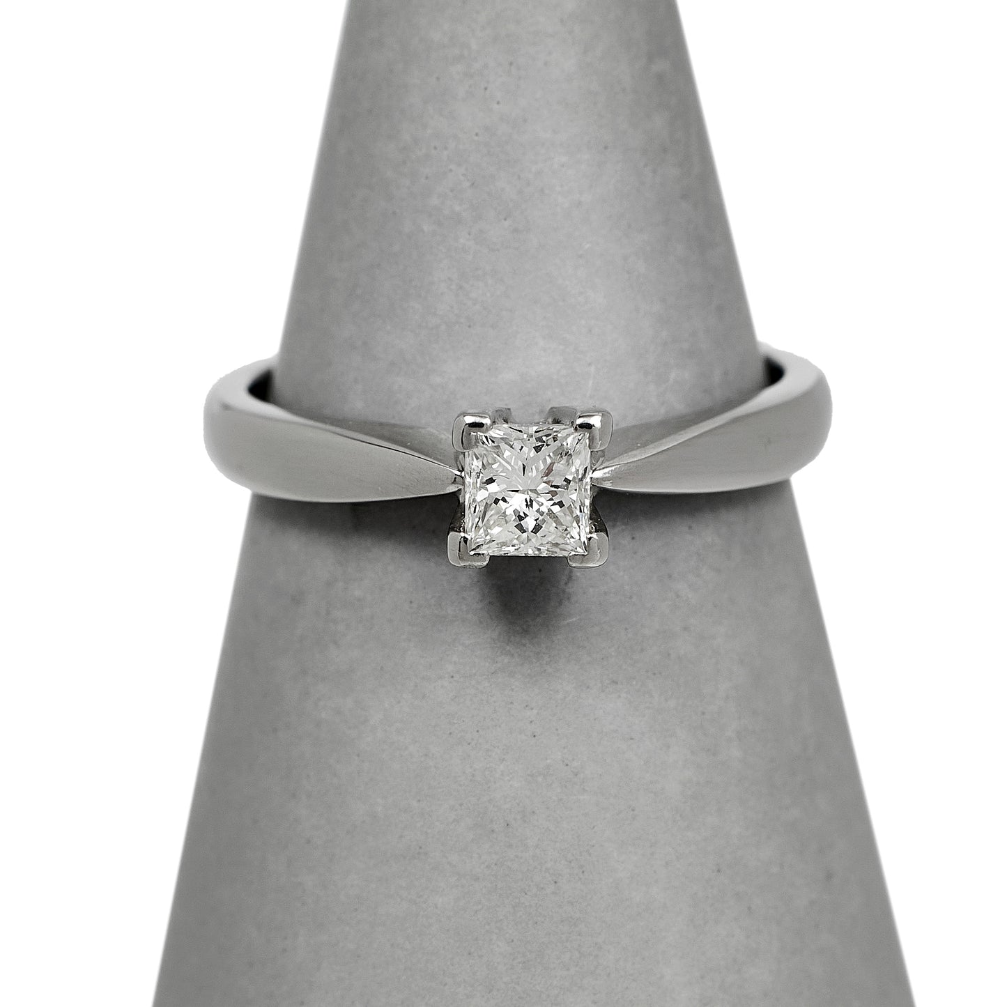 Pre-Owned Platinum Princess Cut Diamond Ring Size L.5