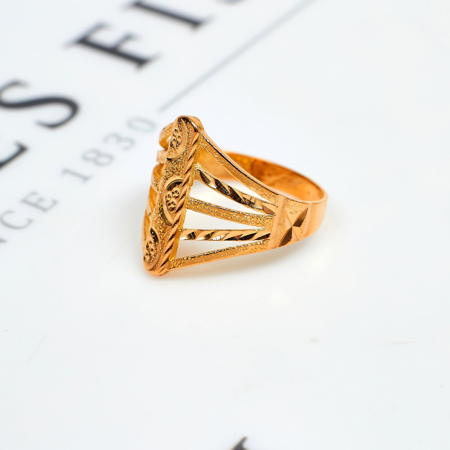 Pre-Owned 22ct Gold Patterned Dress Ring Size Q