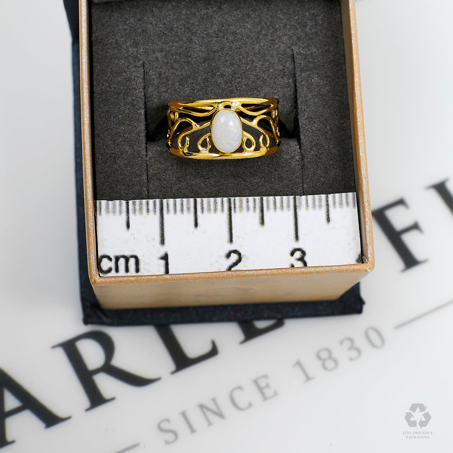 Pre-Owned 14ct Gold Oval Opal Filigree Ring Size I