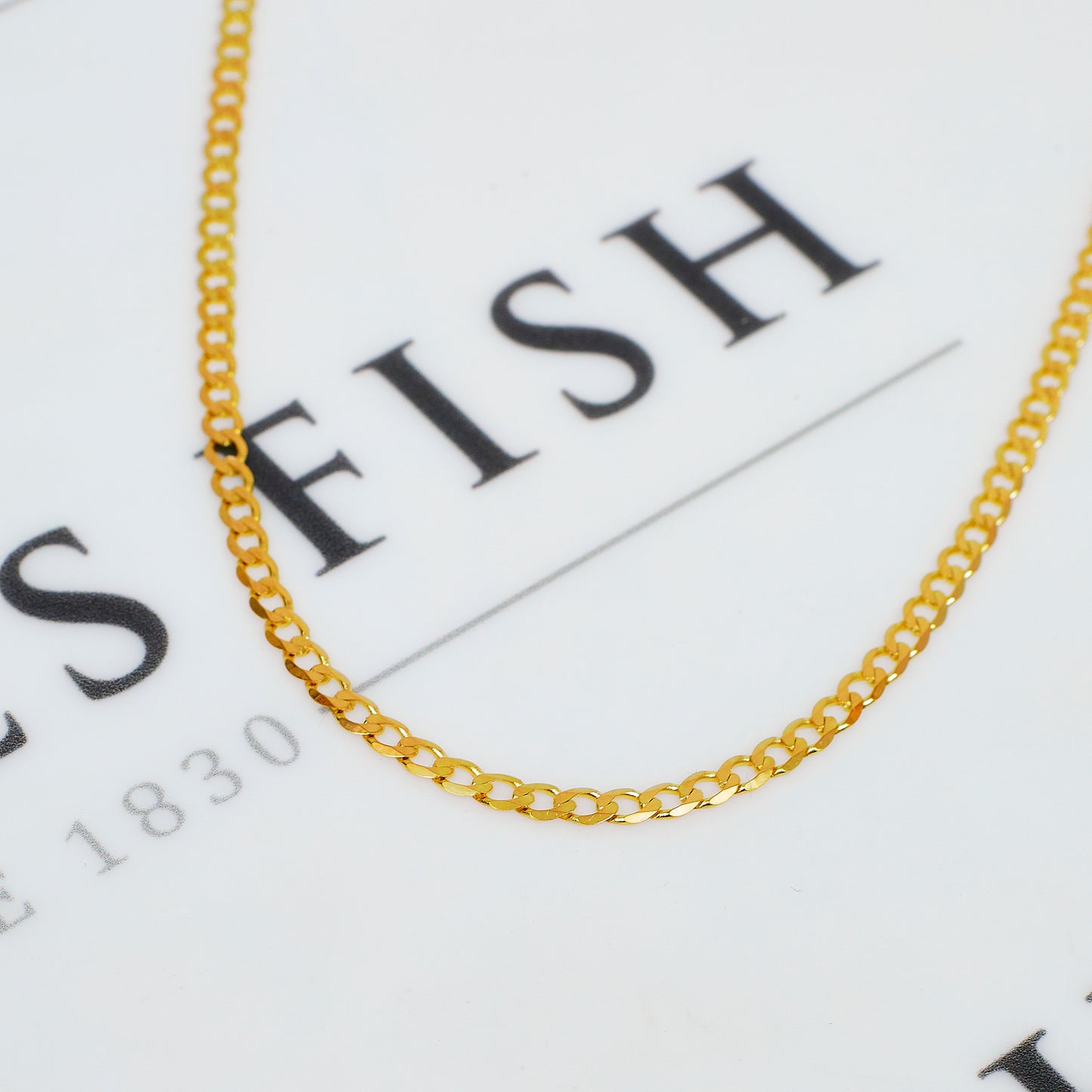 Pre-Owned 9ct Gold Curb Chain Necklace 18 Inch