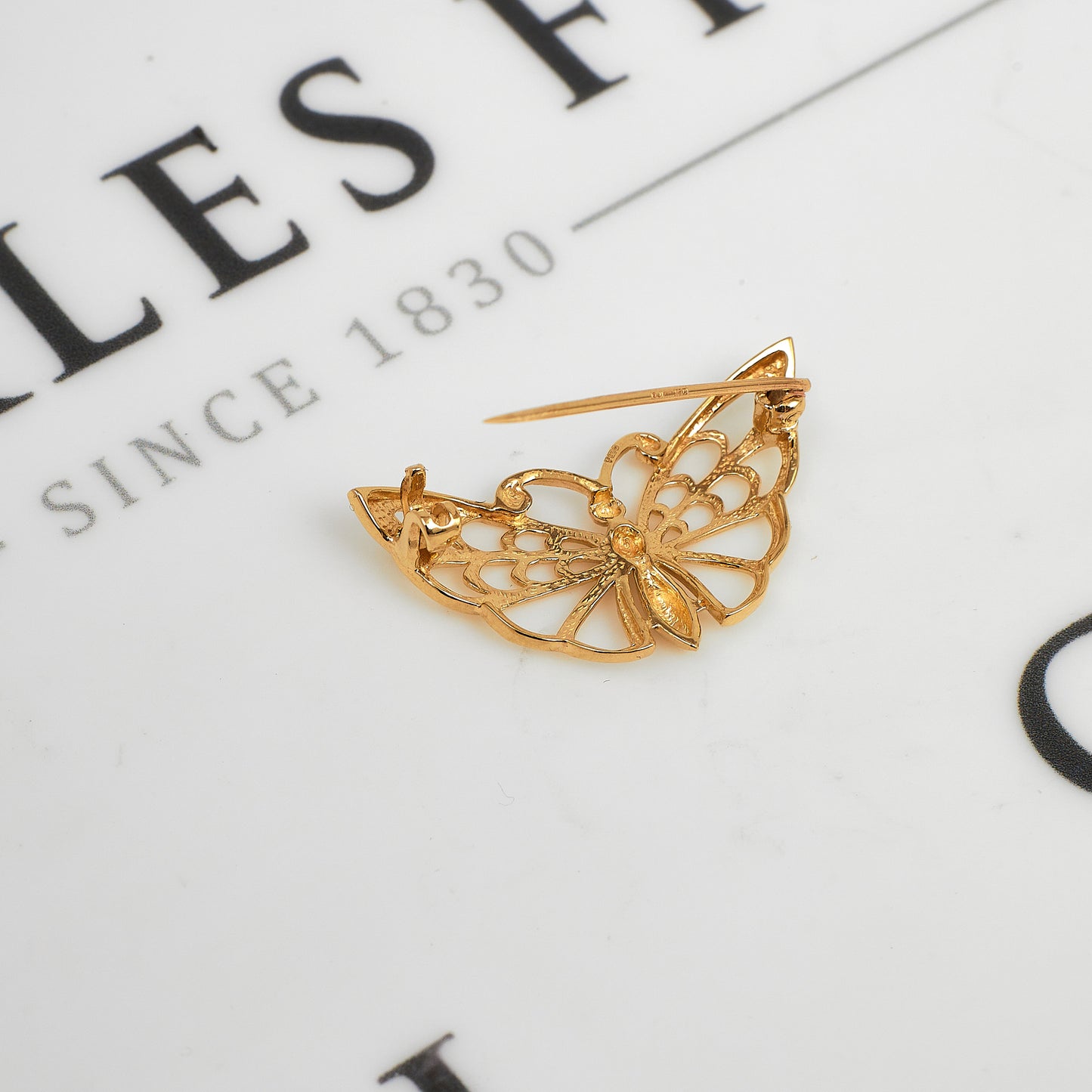 Pre-Owned 9ct Gold Openwork Butterfly Brooch
