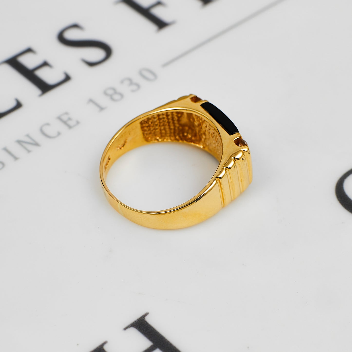 Pre-Owned 14ct Gold Mens Onyx & CZ Dress Ring Size X