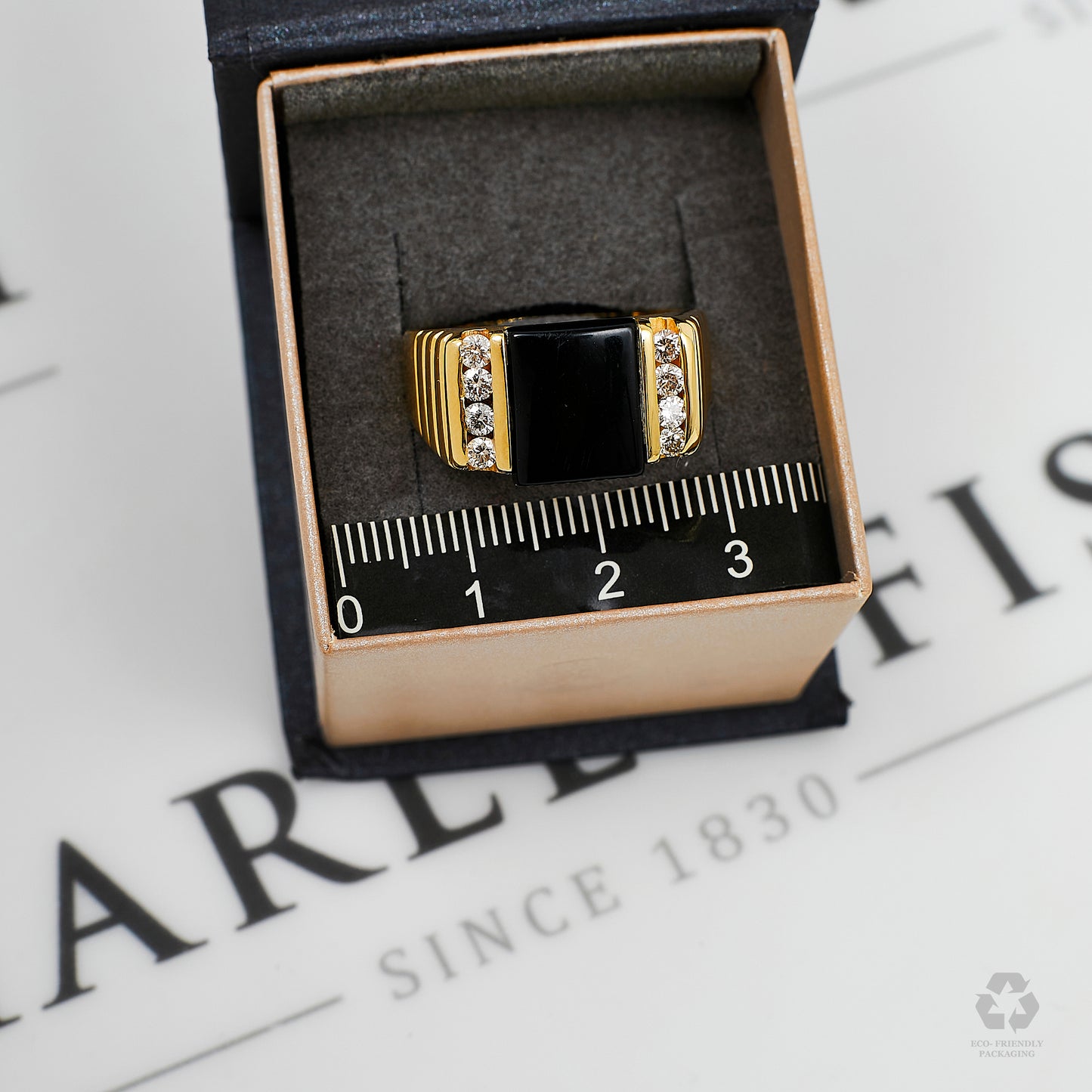 Pre-Owned 14ct Gold Mens Onyx & CZ Dress Ring Size X