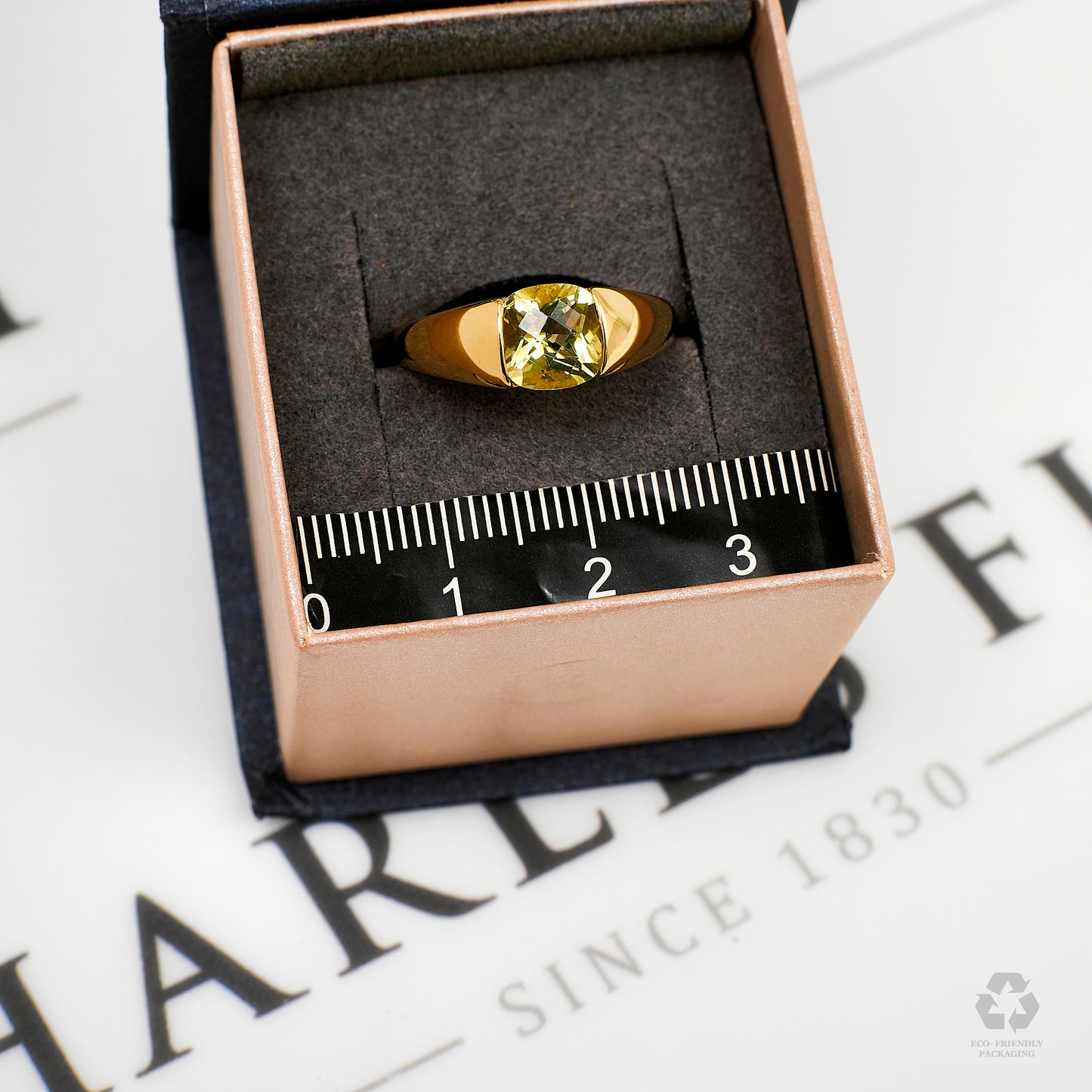 Pre-Owned 9ct Gold Square Faceted Quartz Dress Ring Size P