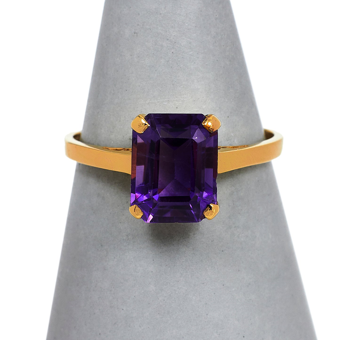 Pre-Owned 9ct Gold Rectangle Amethyst Ring Size O