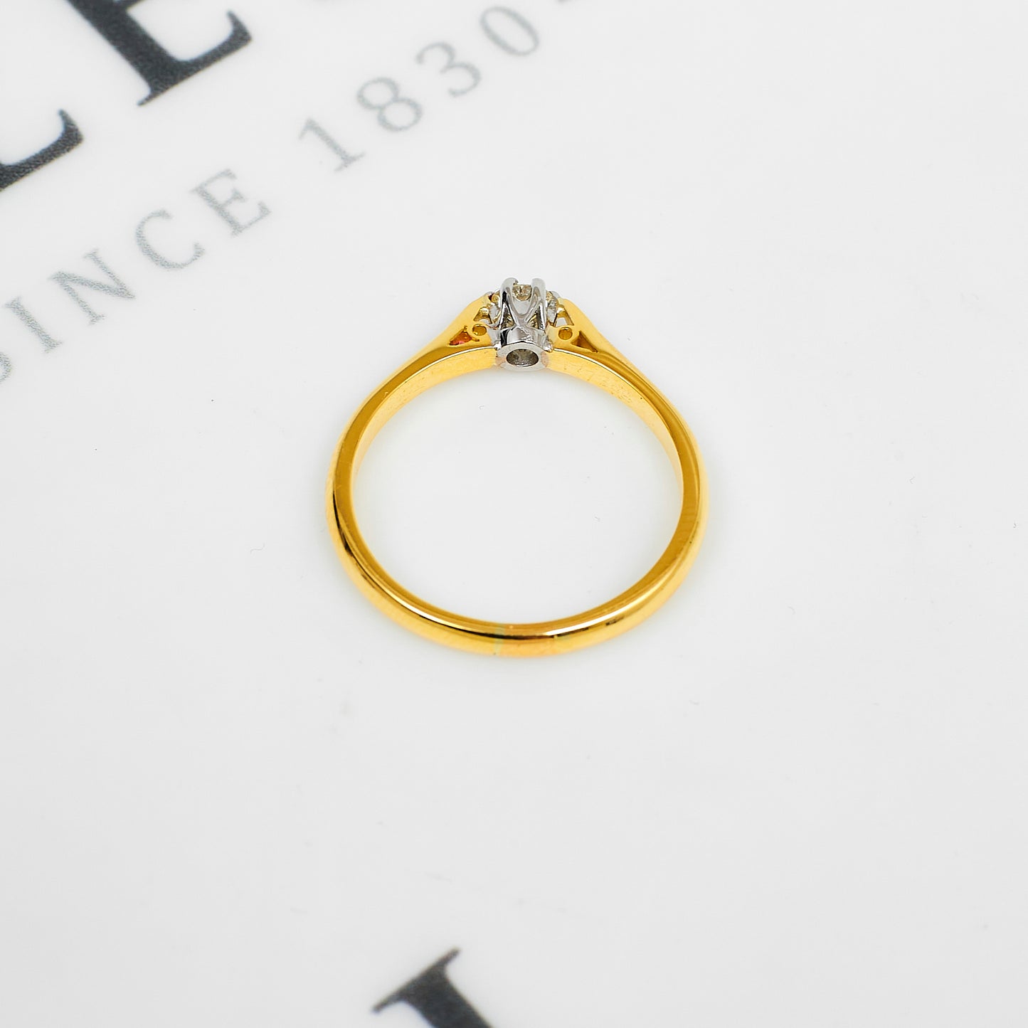Pre-Owned 18ct Gold Diamond Solitaire Ring Size O