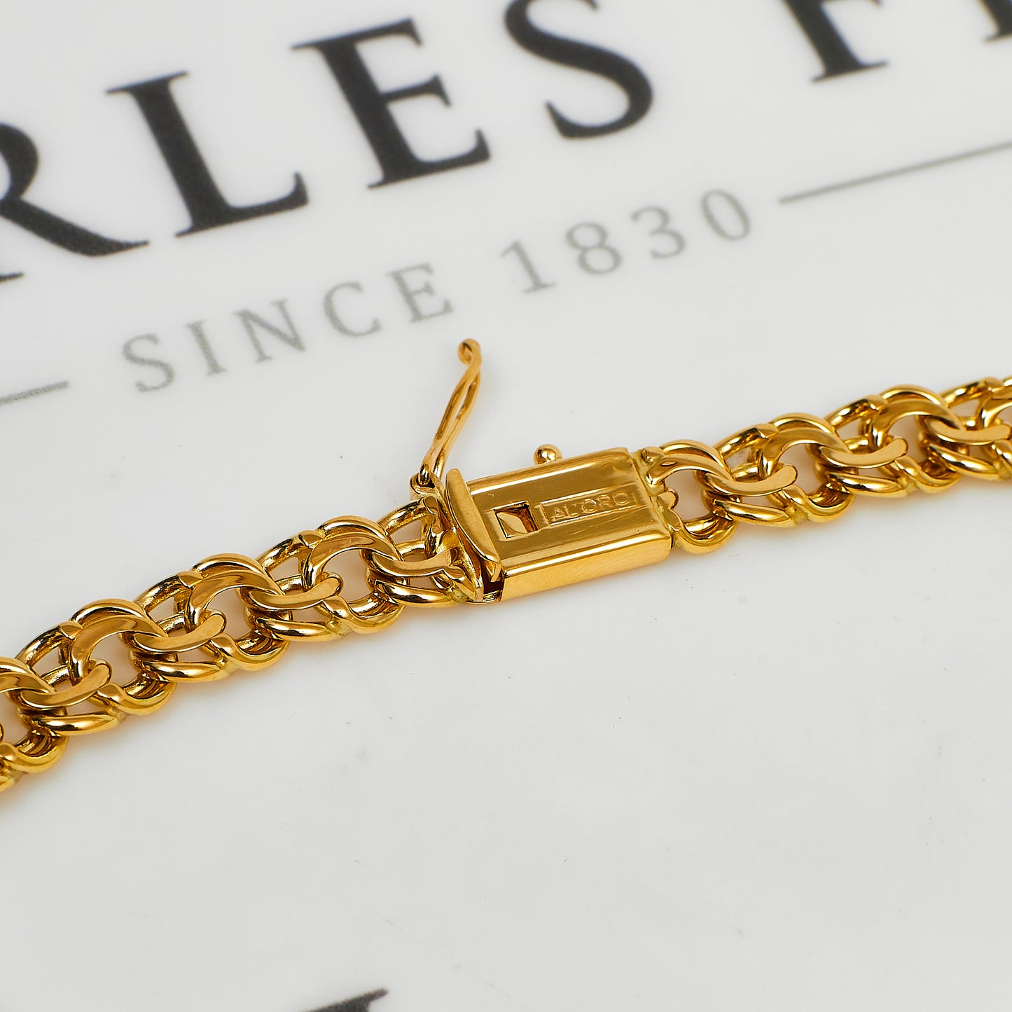 Pre-Owned 14ct Gold Double Figure Of 8 Link Bracelet 9 Inch