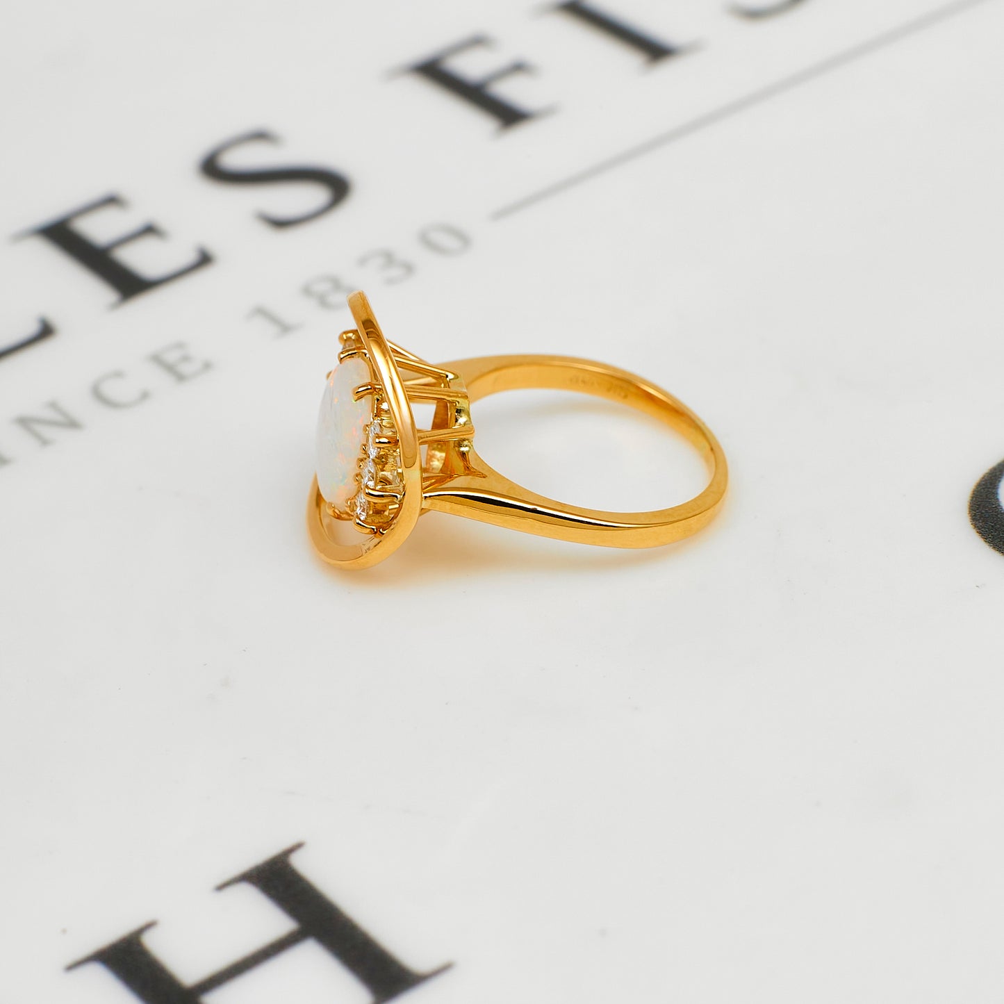 Pre-Owned 14ct Gold Oval & 6 Diamond Dress Ring Size I.5