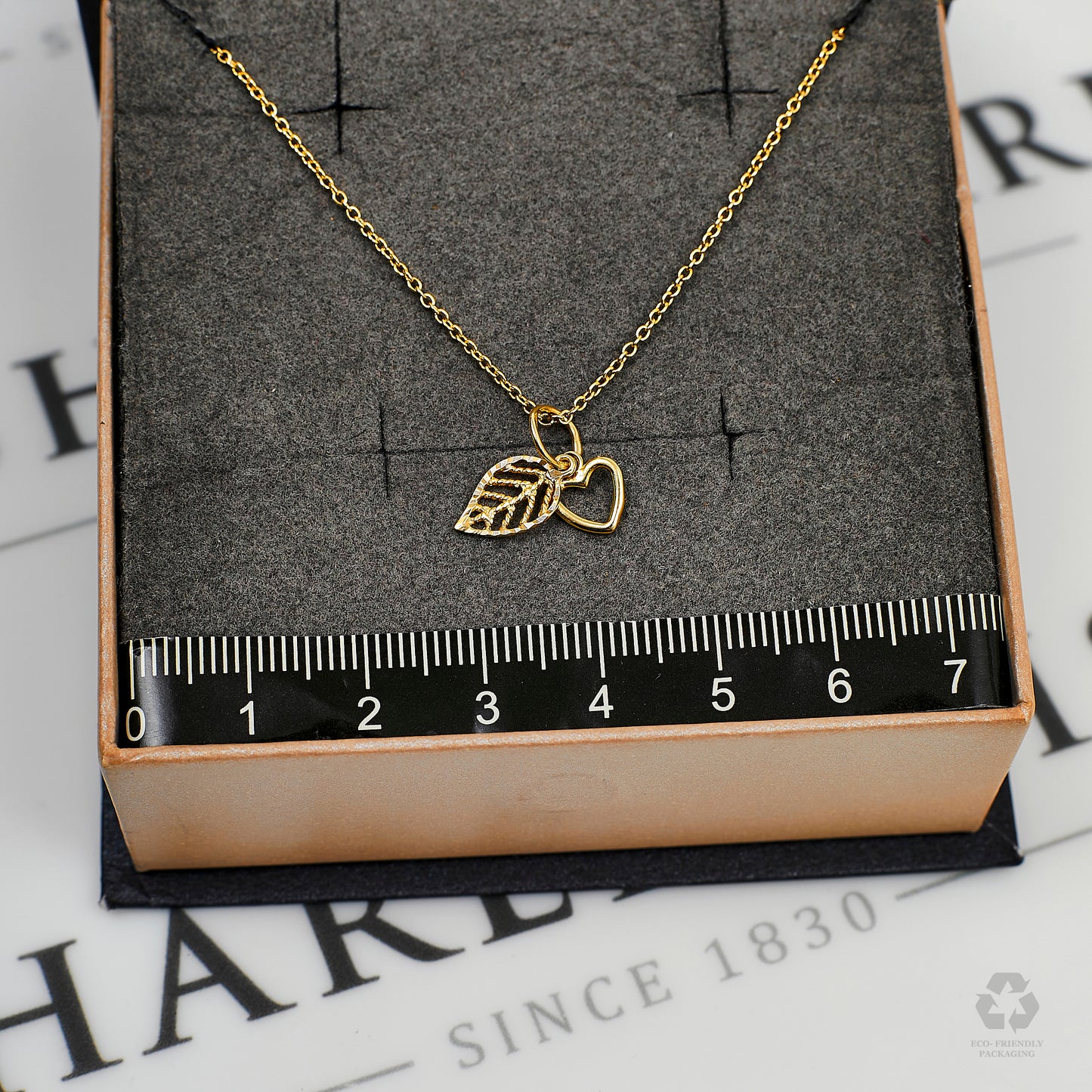 Pre-Owned 14ct Gold Heart & Leaf Pendant Necklace 16 Inch