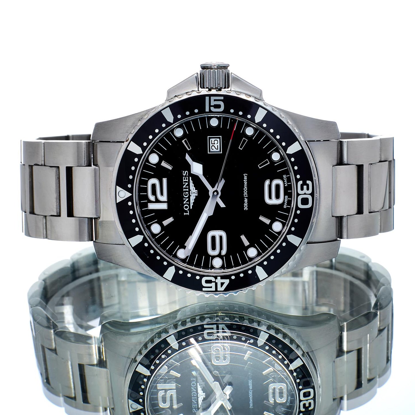 Pre-Owned Longines HydroConquest L3.840.4.56.6