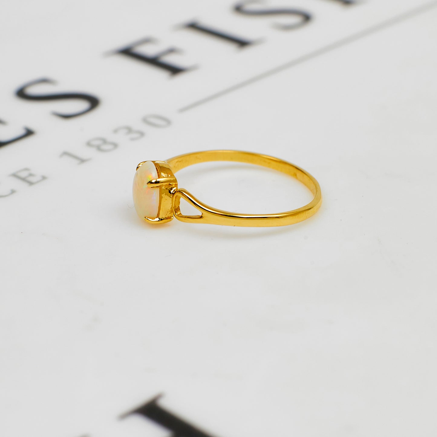 Pre-Owned 9ct Gold Oval Opal Ring Size N