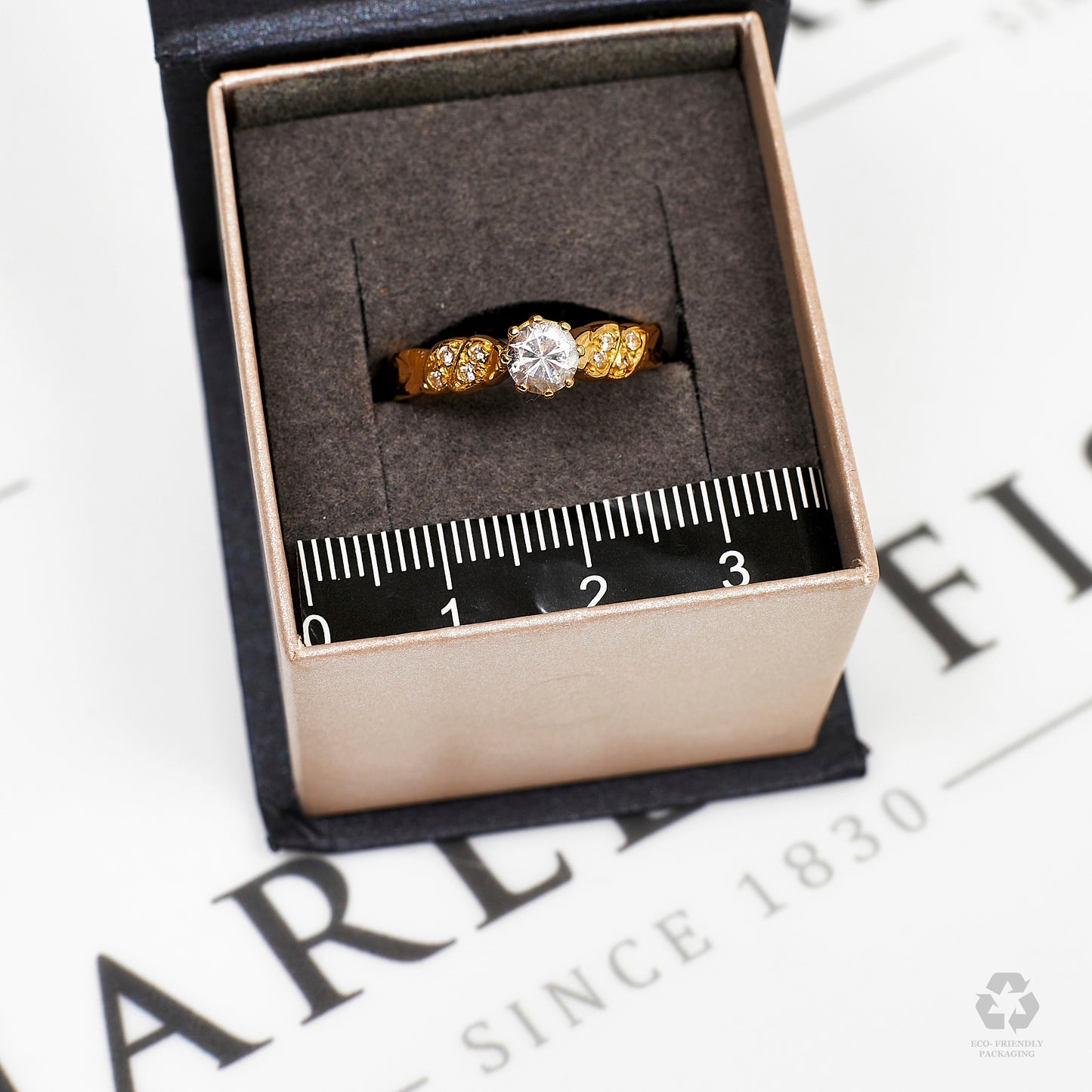 Pre-Owned 22ct Gold CZ Dress Ring Size M