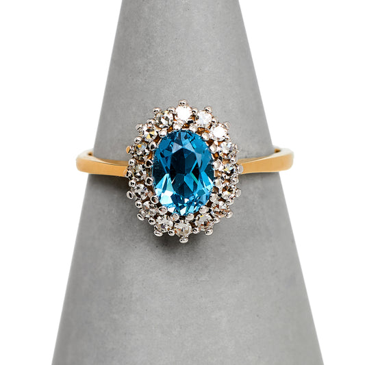 Pre-Owned 9ct Gold Topaz & Diamond Cluster Ring Size N