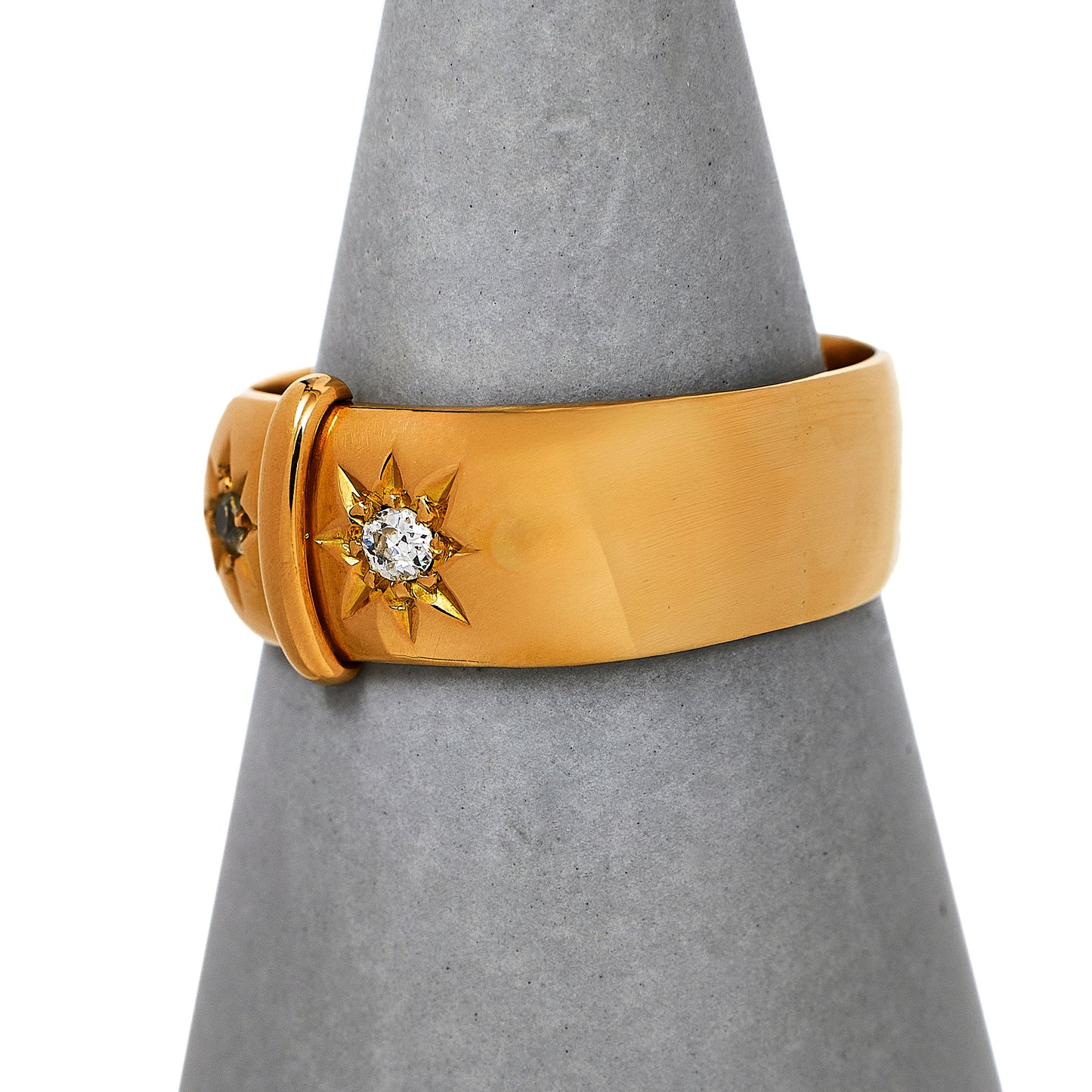 Pre-Owned 18ct Gold & Diamond Buckle Ring Size Q