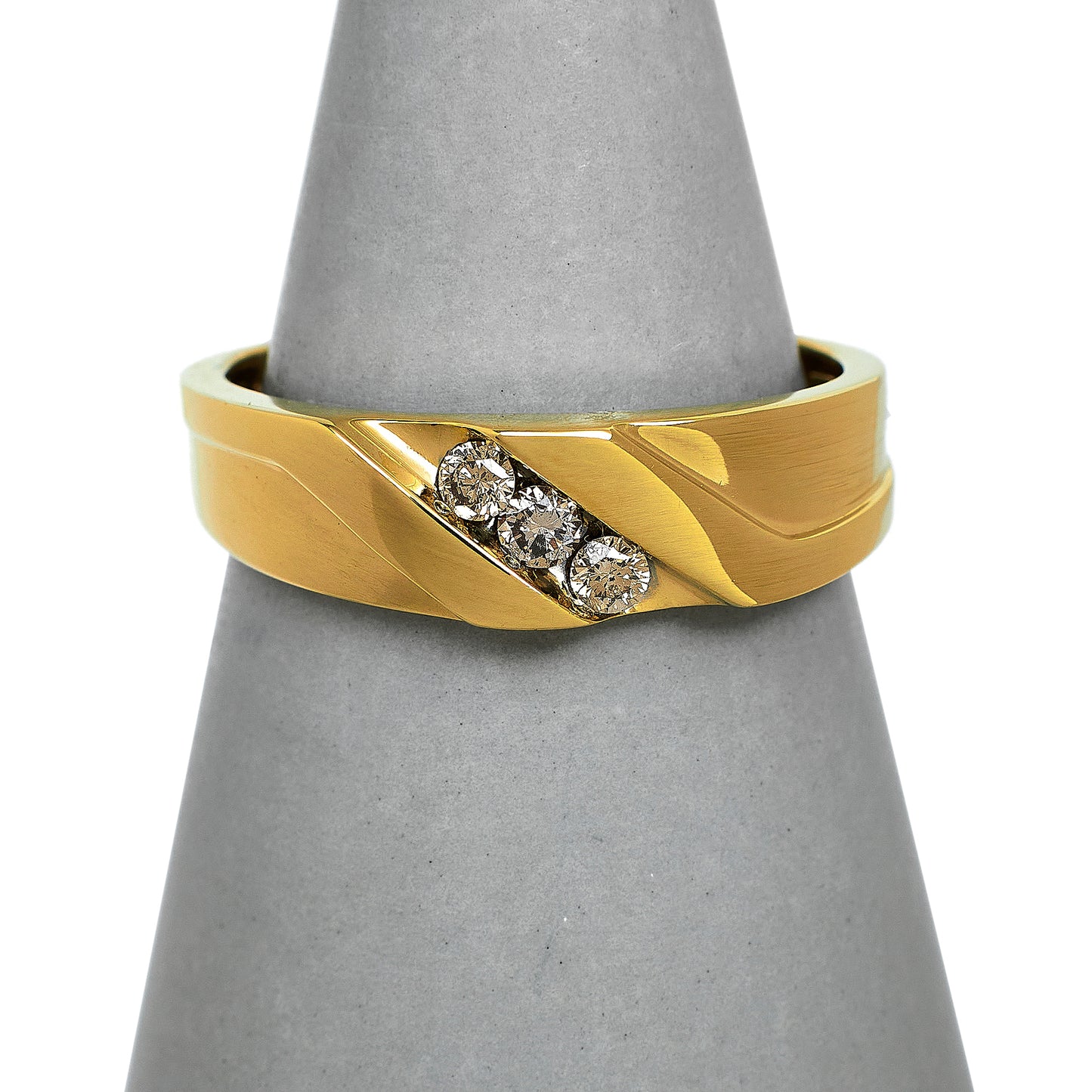 Pre-Owned 9ct Gold 3 Diamond Tapering Band Ring Size S