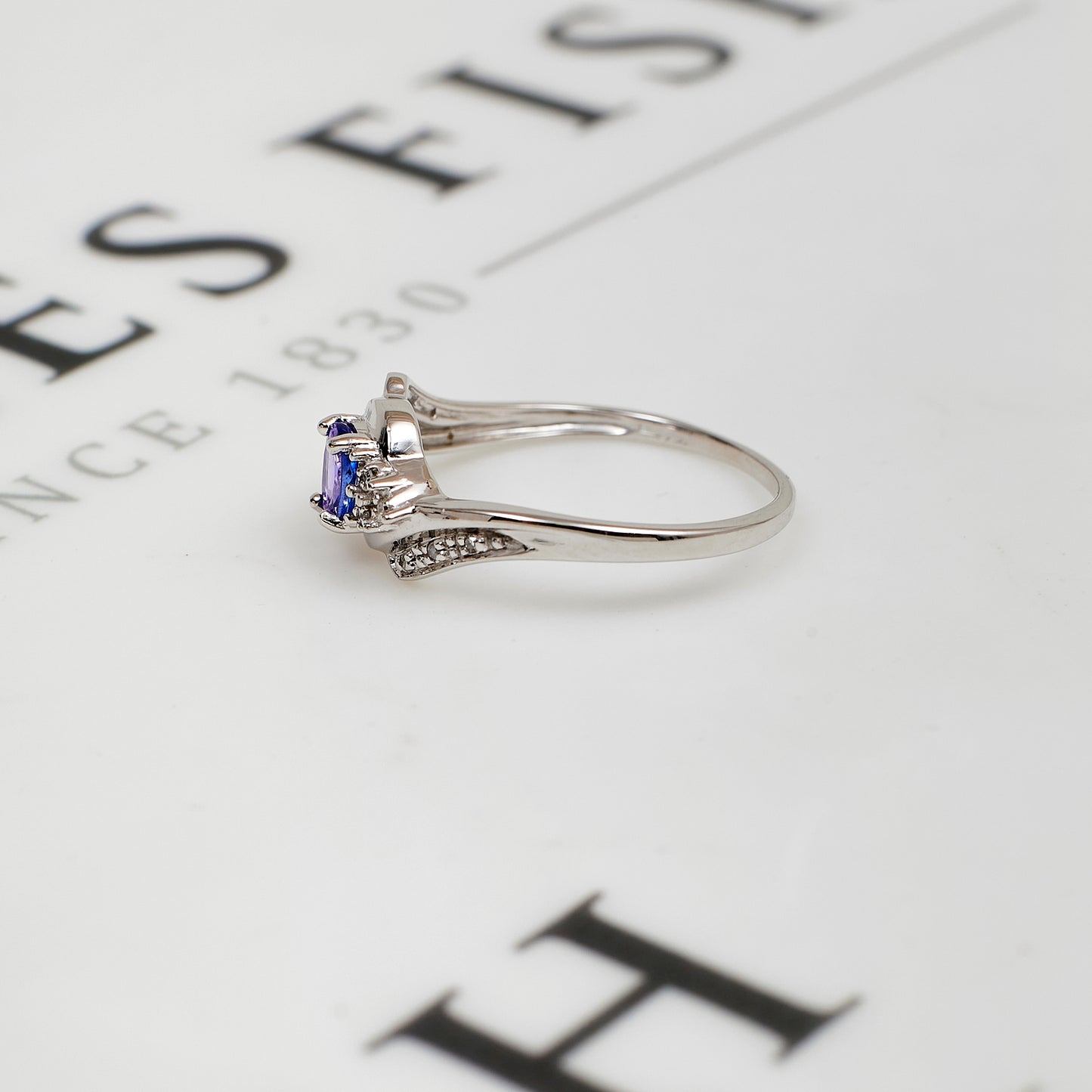 Pre-Owned 9ct White Gold & Diamond Dress Ring Size P.5