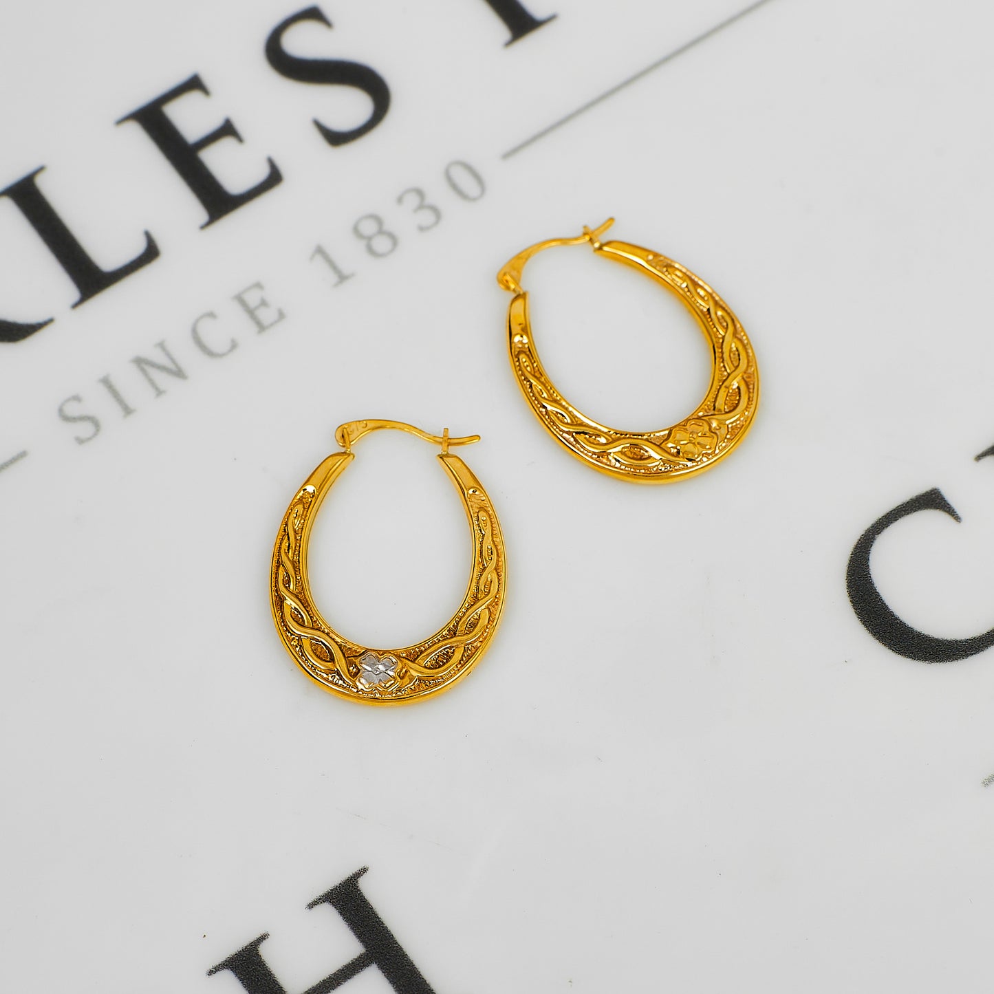Pre-Owned 9ct Gold 2 Tone Creole Hoop Clover Earrings