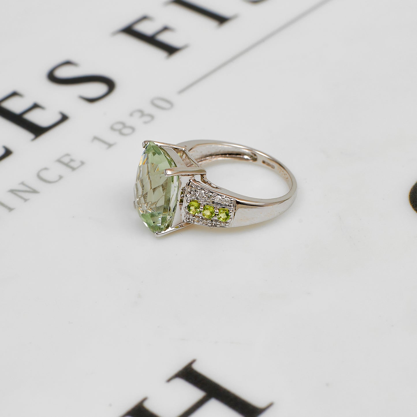 Pre-Owned 18ct White Gold Quartz & Diamond Ring Size K