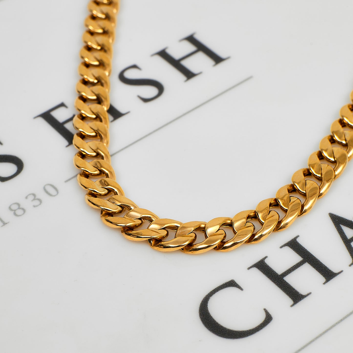 Pre-Owned 9ct Gold Curb Chain Necklace 20 Inch