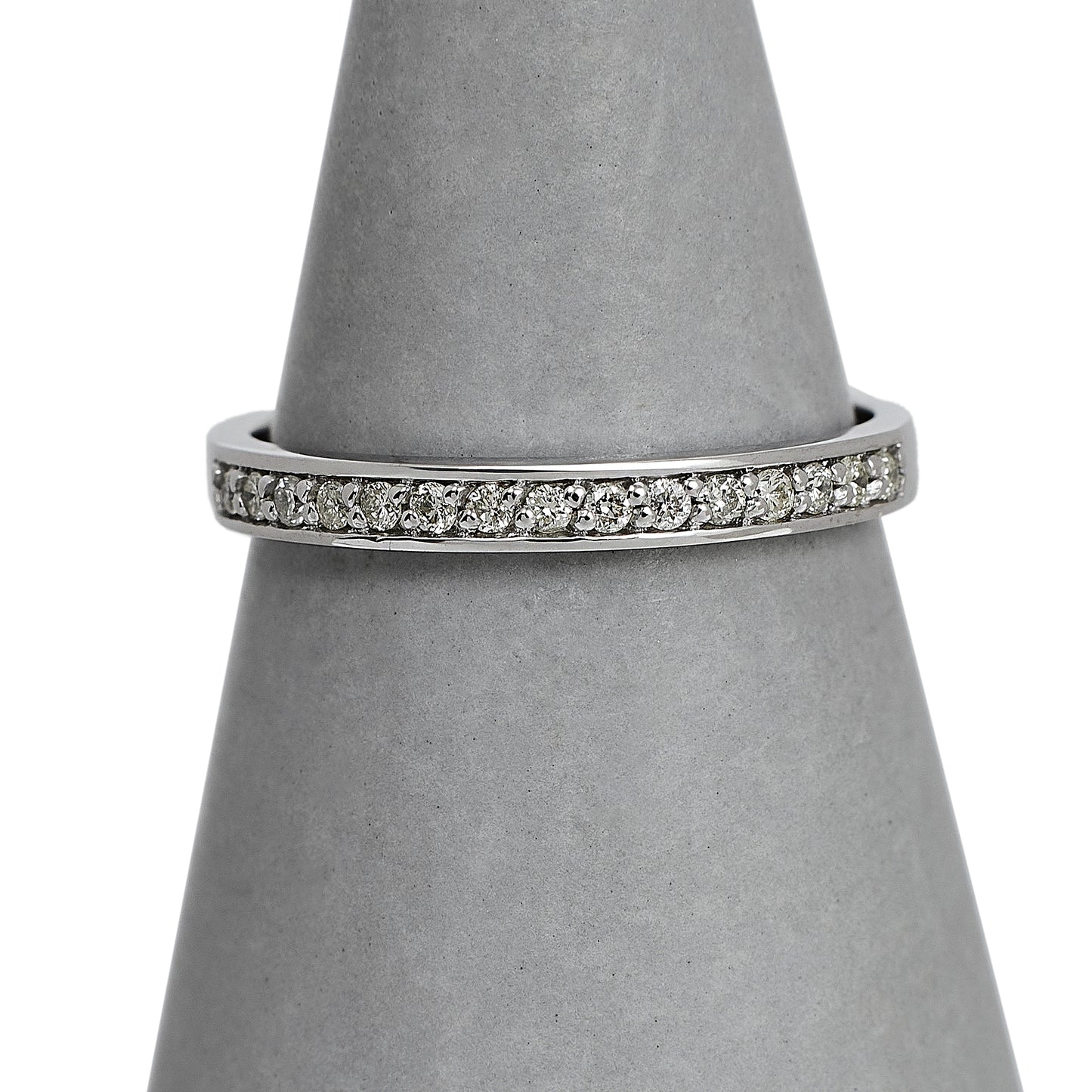 Pre-Owned 9ct White Gold & Diamond Half Eternity Ring Size O