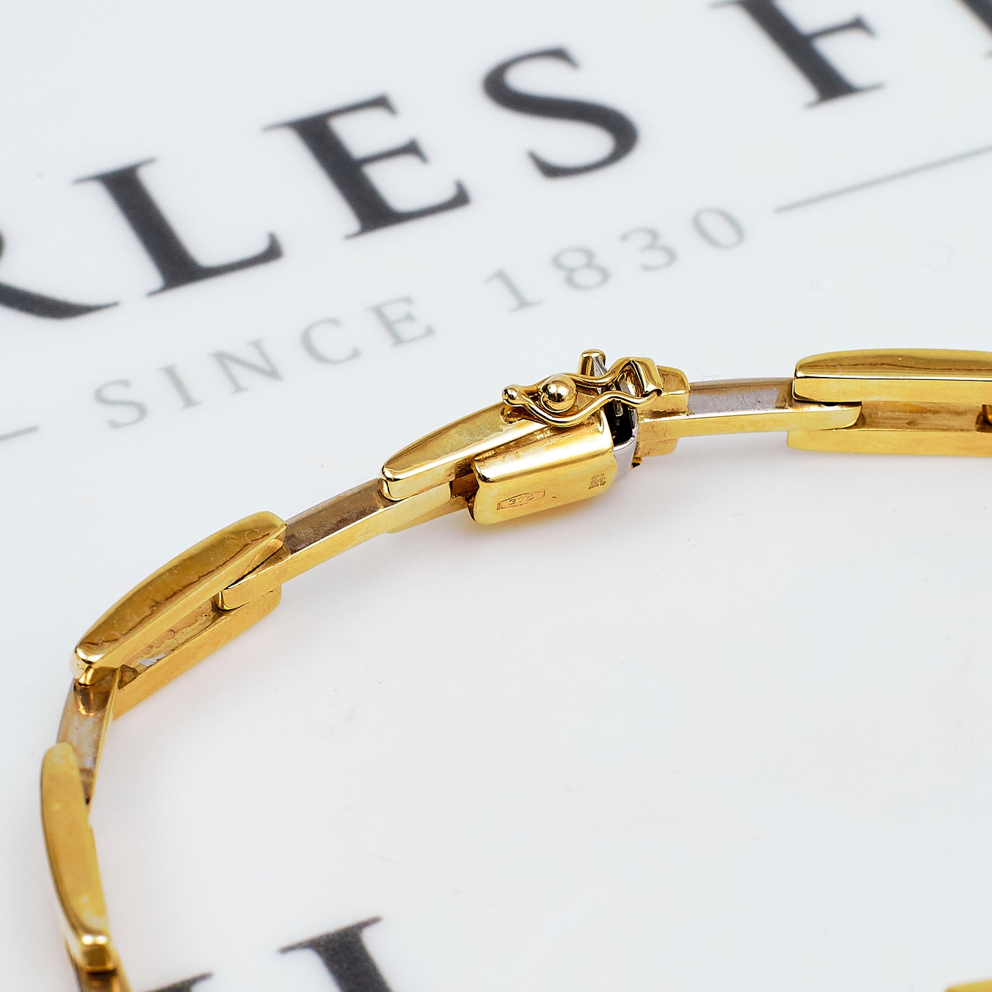 Pre-Owned 9ct Gold 2 Tone Rectangle Link Bracelet