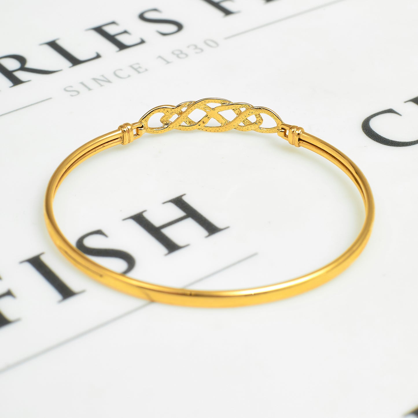 Pre-Owned 9ct Gold Celtic Plait Bangle