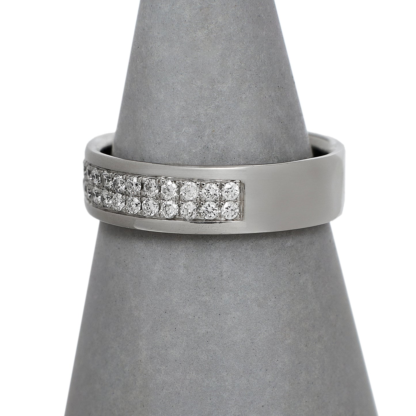 Pre-Owned Platinum & Diamond Band Ring Size R.5