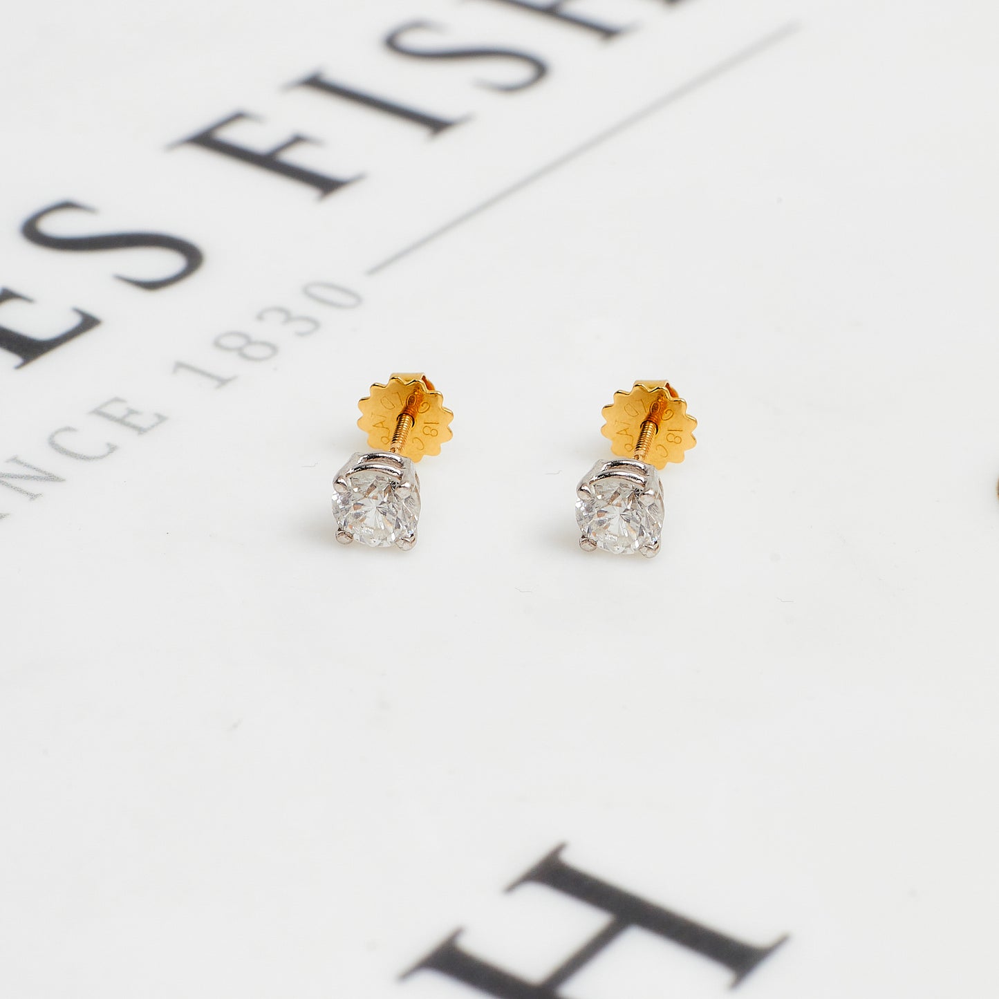Pre-Owned 14ct Gold Diamond Stud Earrings