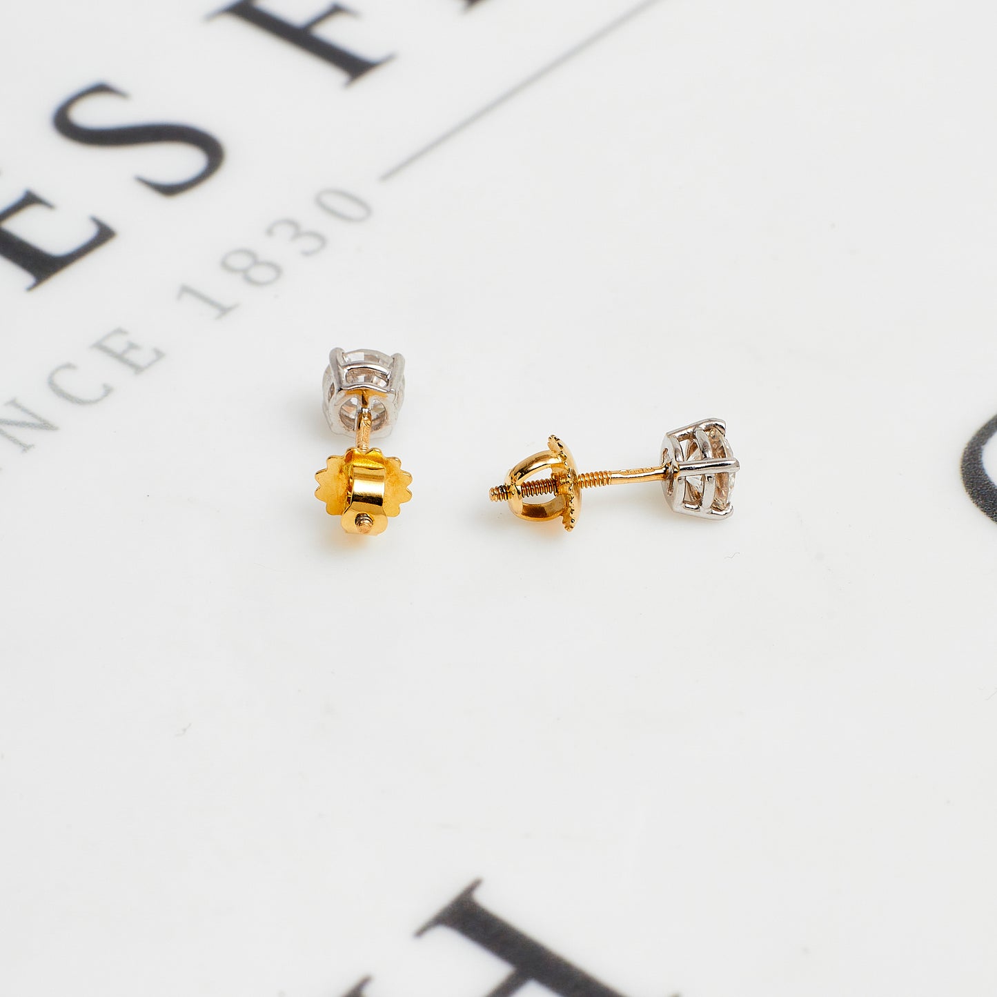 Pre-Owned 14ct Gold Diamond Stud Earrings