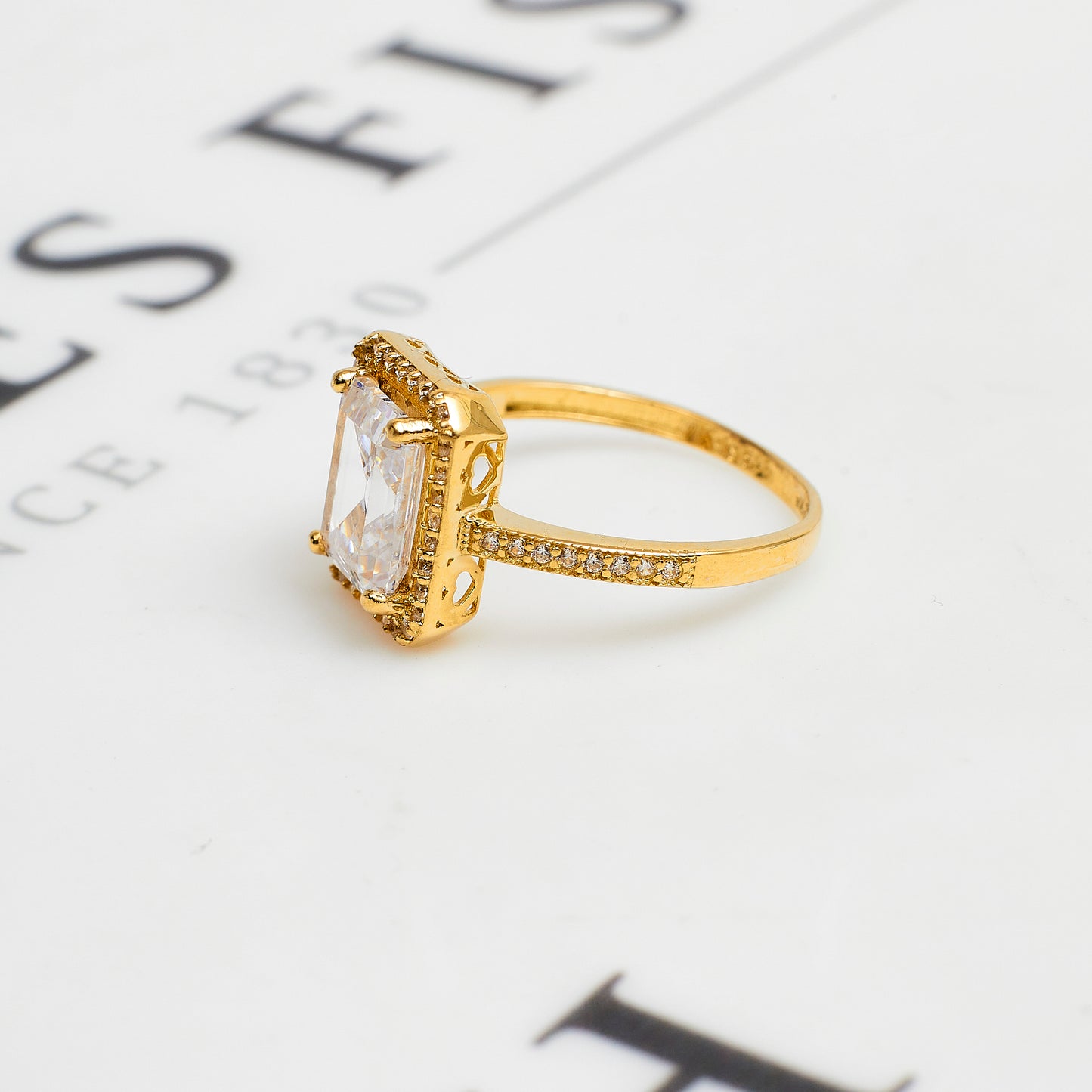 Pre-Owned 14ct Gold & CZ Rectangle Cluster Ring Size O.5